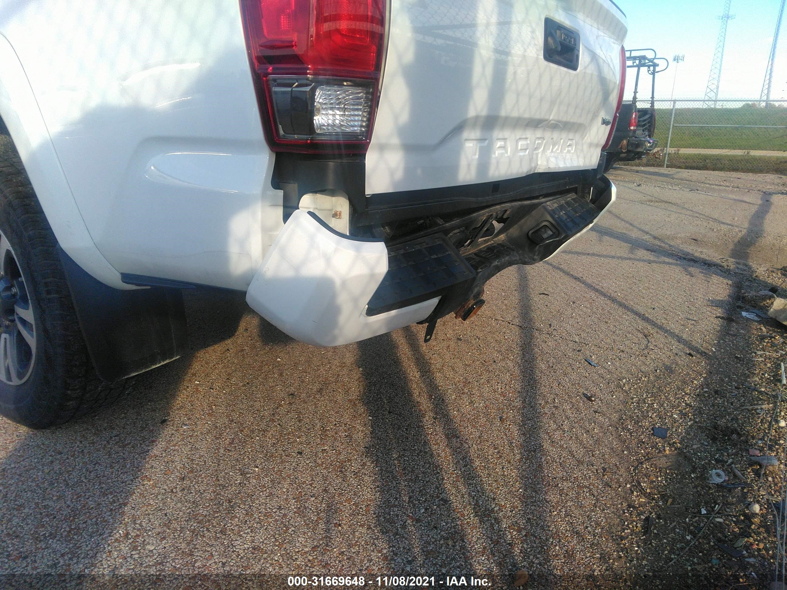 2016 Toyota Tacoma Trd Off Road/Trd Sport vin: 5TFDZ5BNXGX001218