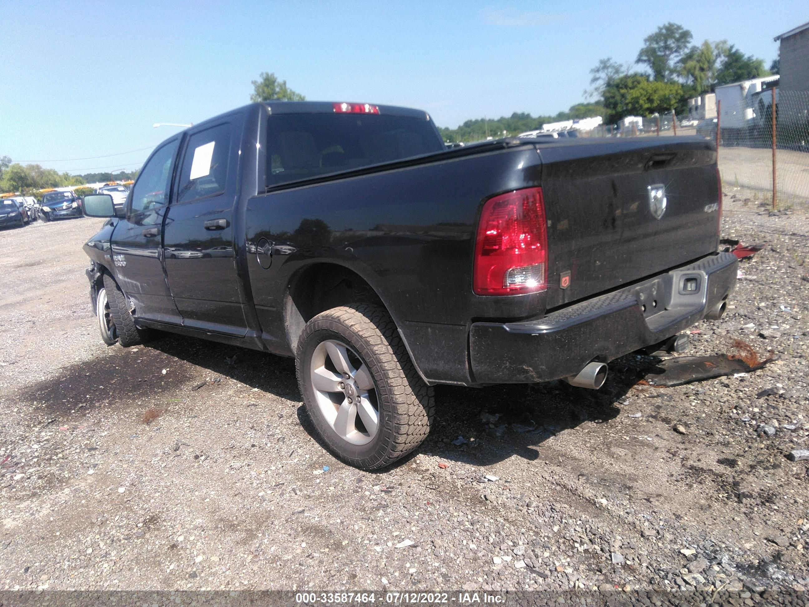 2015 Ram 1500 Express vin: 1C6RR7KT0FS596681