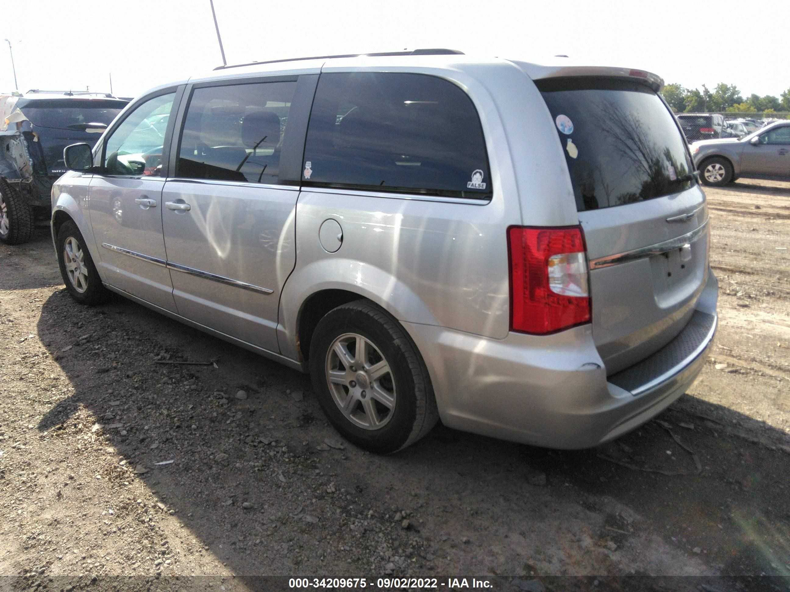 2011 CHRYSLER TOWN & COUNTRY TOURING VIN: 2A4RR5DG2BR747183
