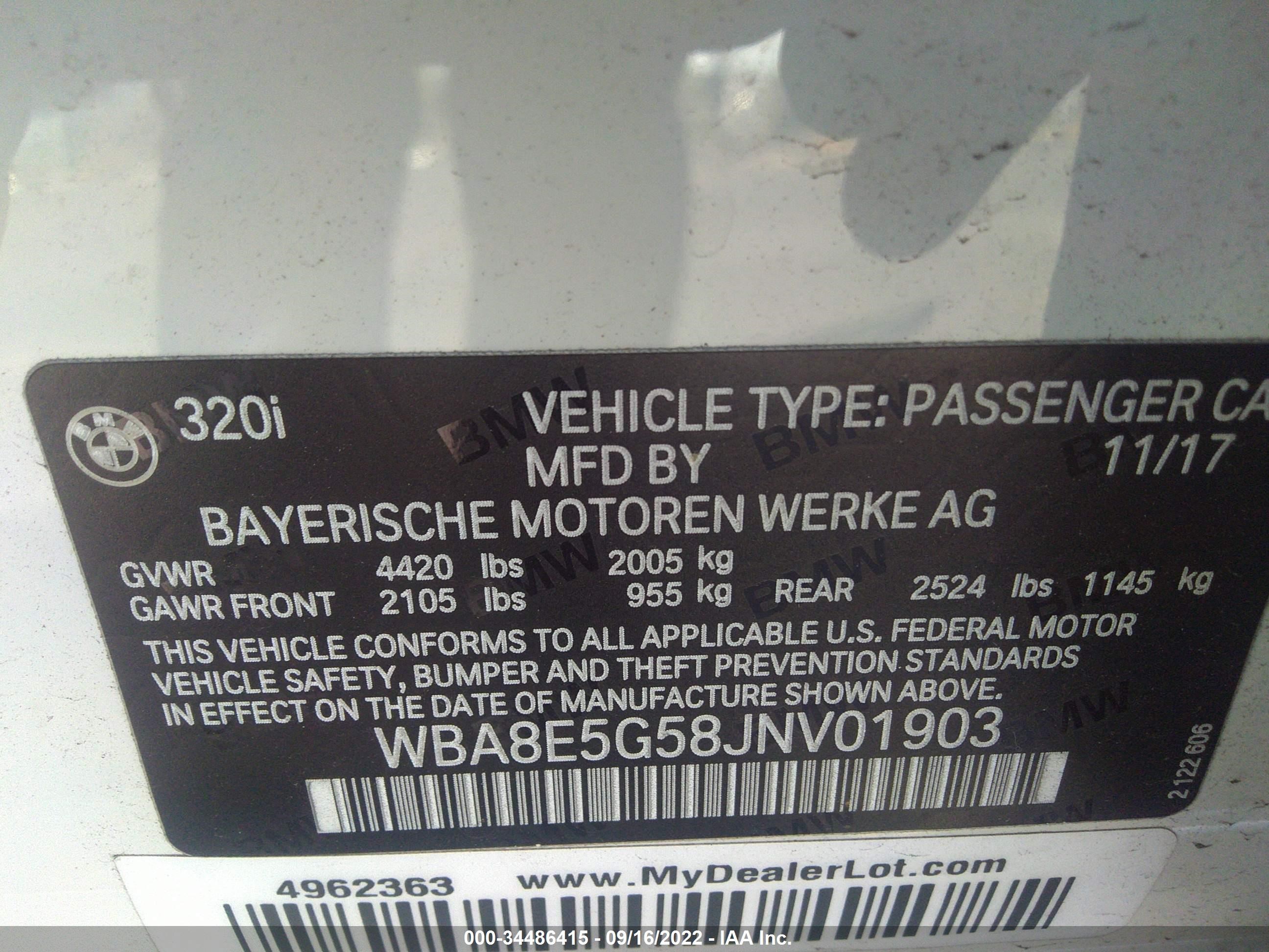 2018 BMW 3 SERIES 320I XDRIVE VIN: WBA8E5G58JNV01903