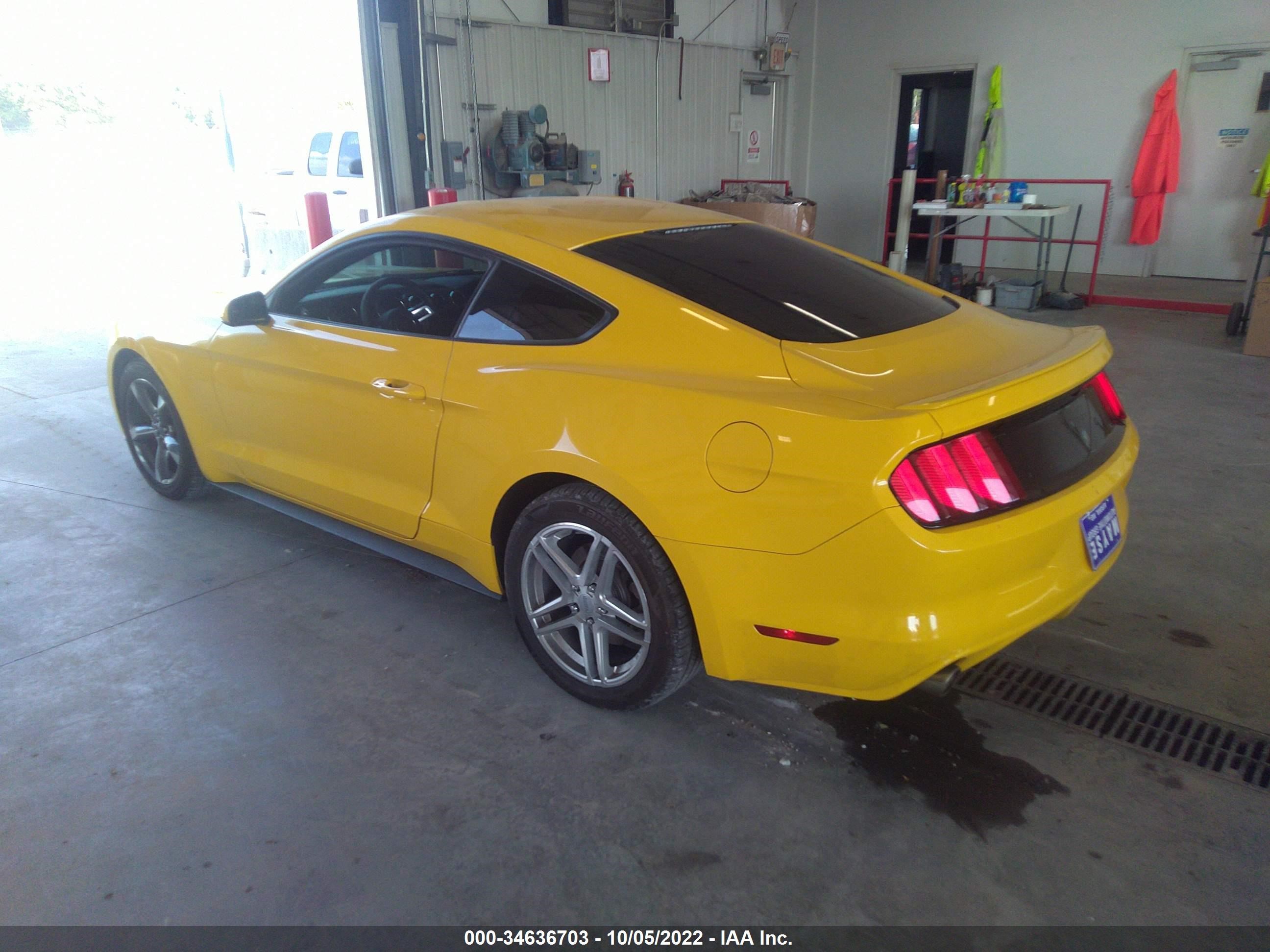 2015 Ford Mustang V6 vin: 1FA6P8AM0F5339798