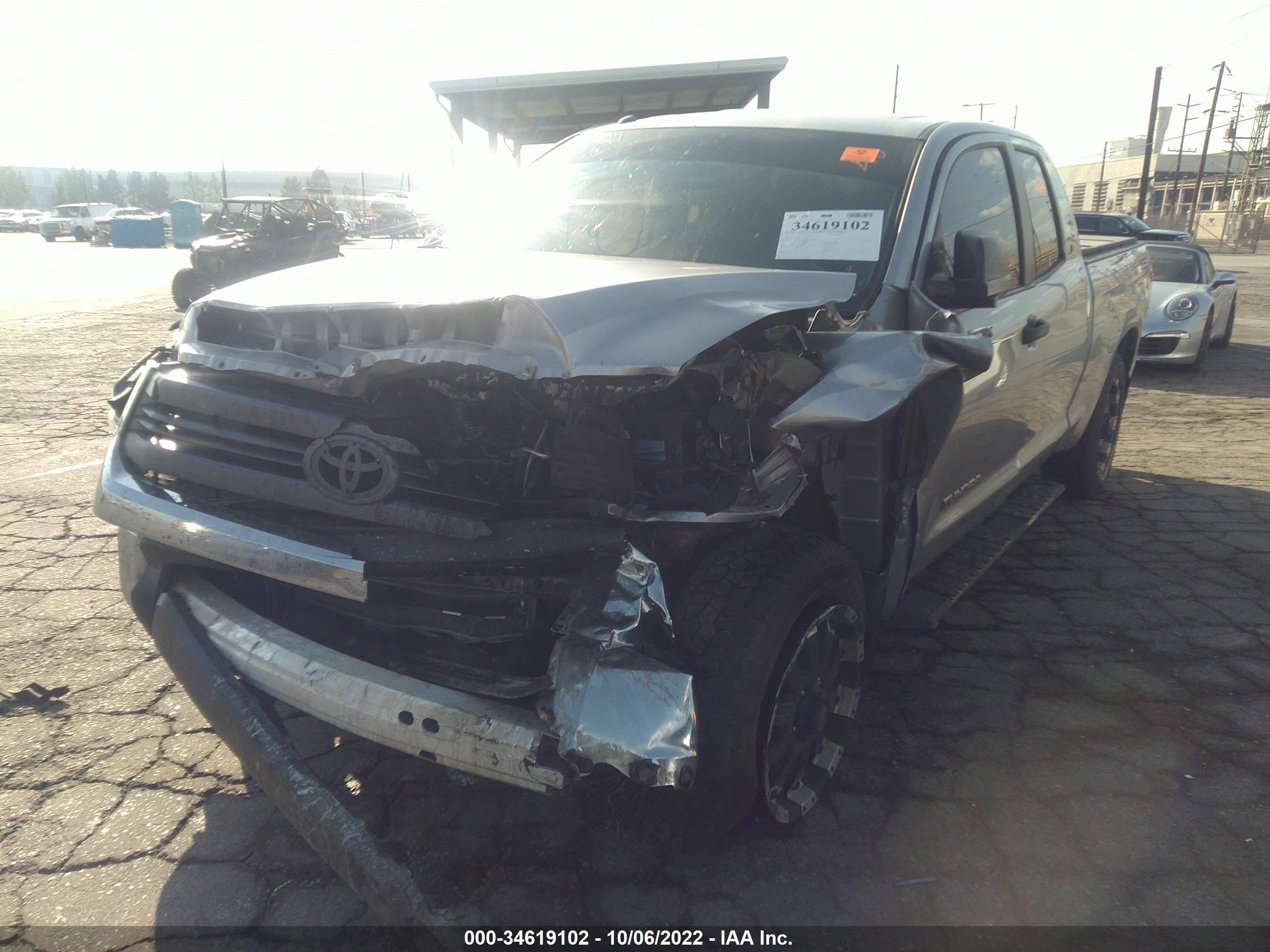 2015 Toyota Tundra Sr5 5.7L V8 vin: 5TFUW5F13FX469242