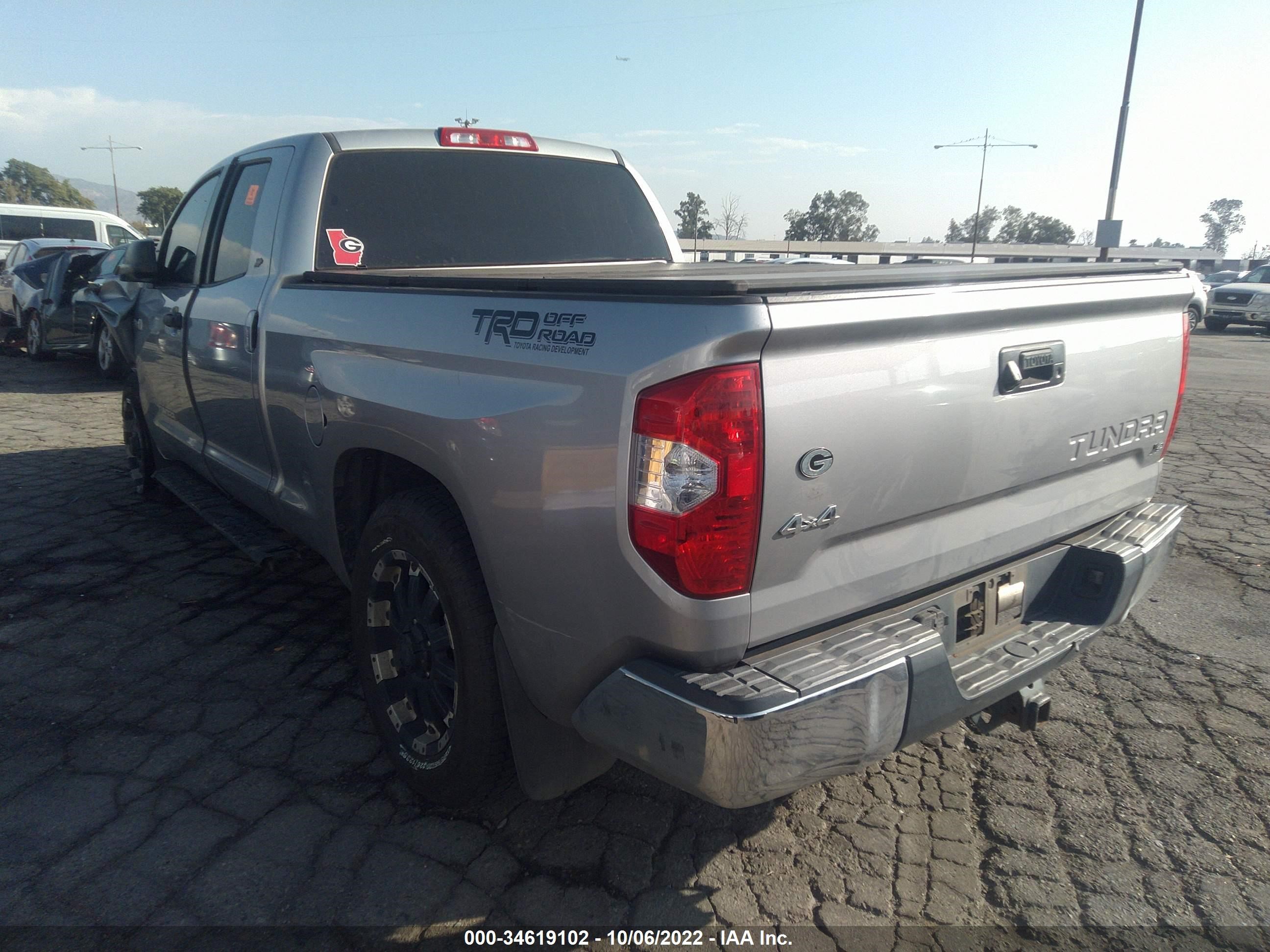 2015 Toyota Tundra Sr5 5.7L V8 vin: 5TFUW5F13FX469242