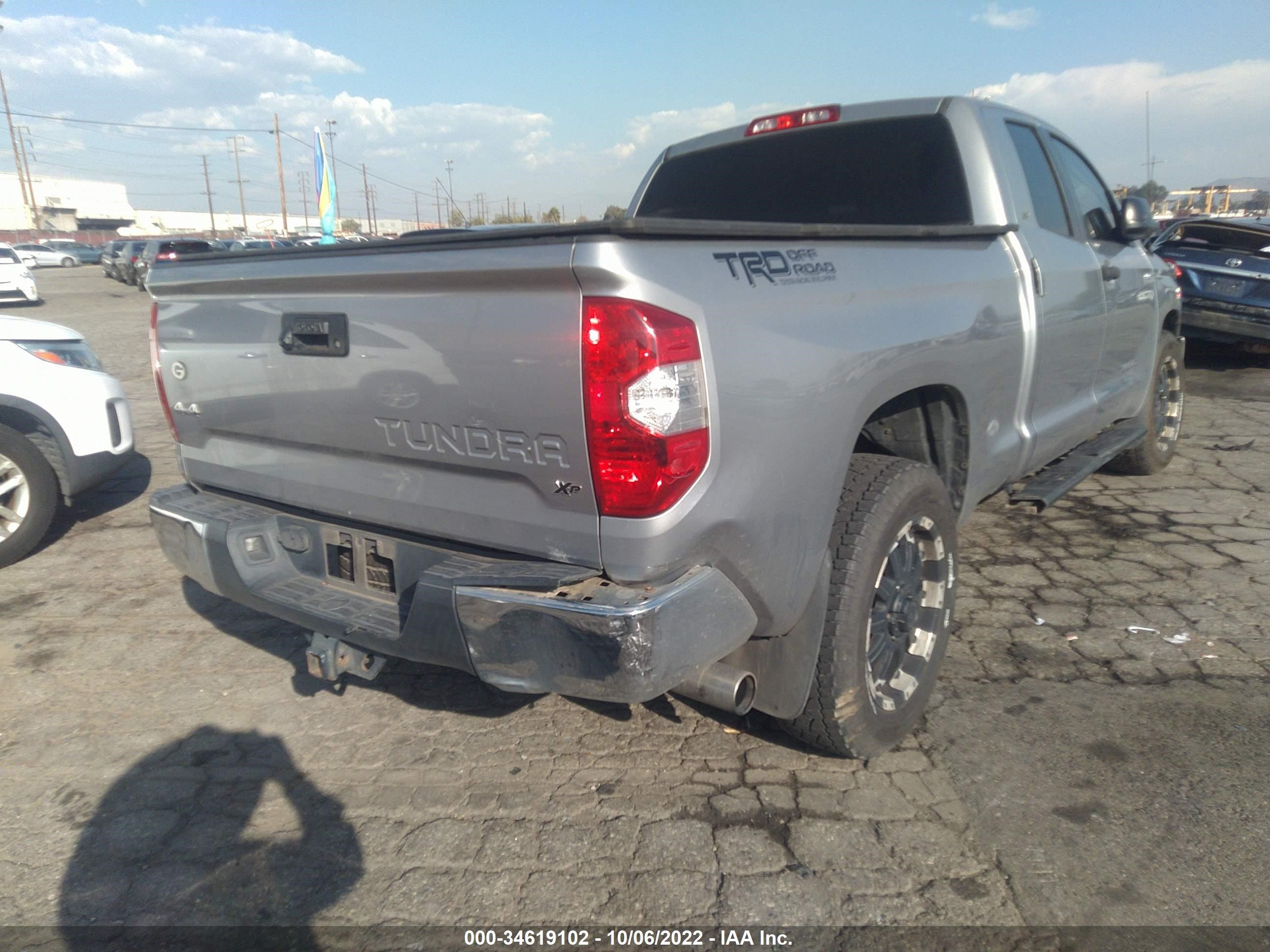 2015 Toyota Tundra Sr5 5.7L V8 vin: 5TFUW5F13FX469242