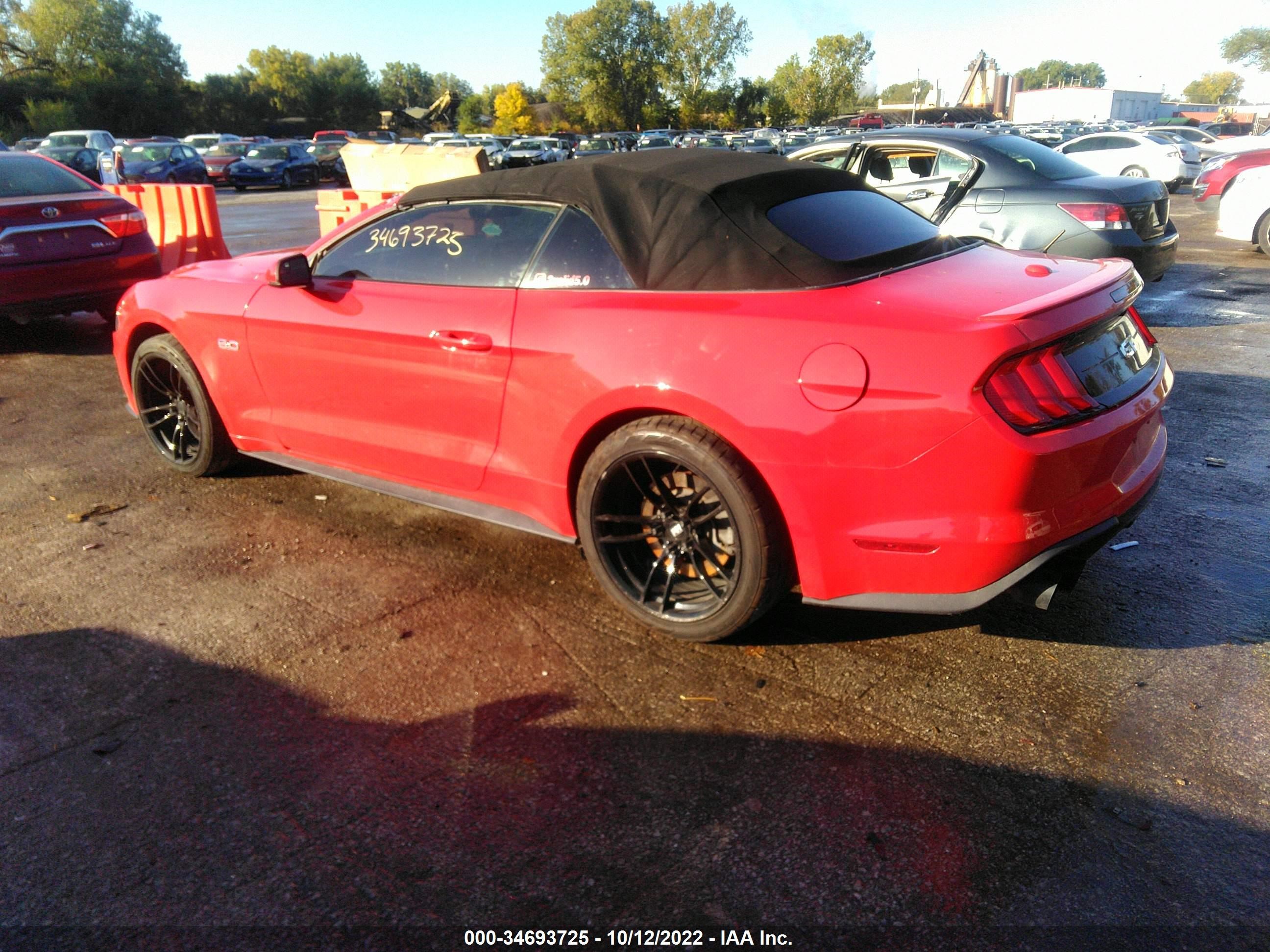 2018 Ford Mustang Gt Premium vin: 1FATP8FF4J5109963