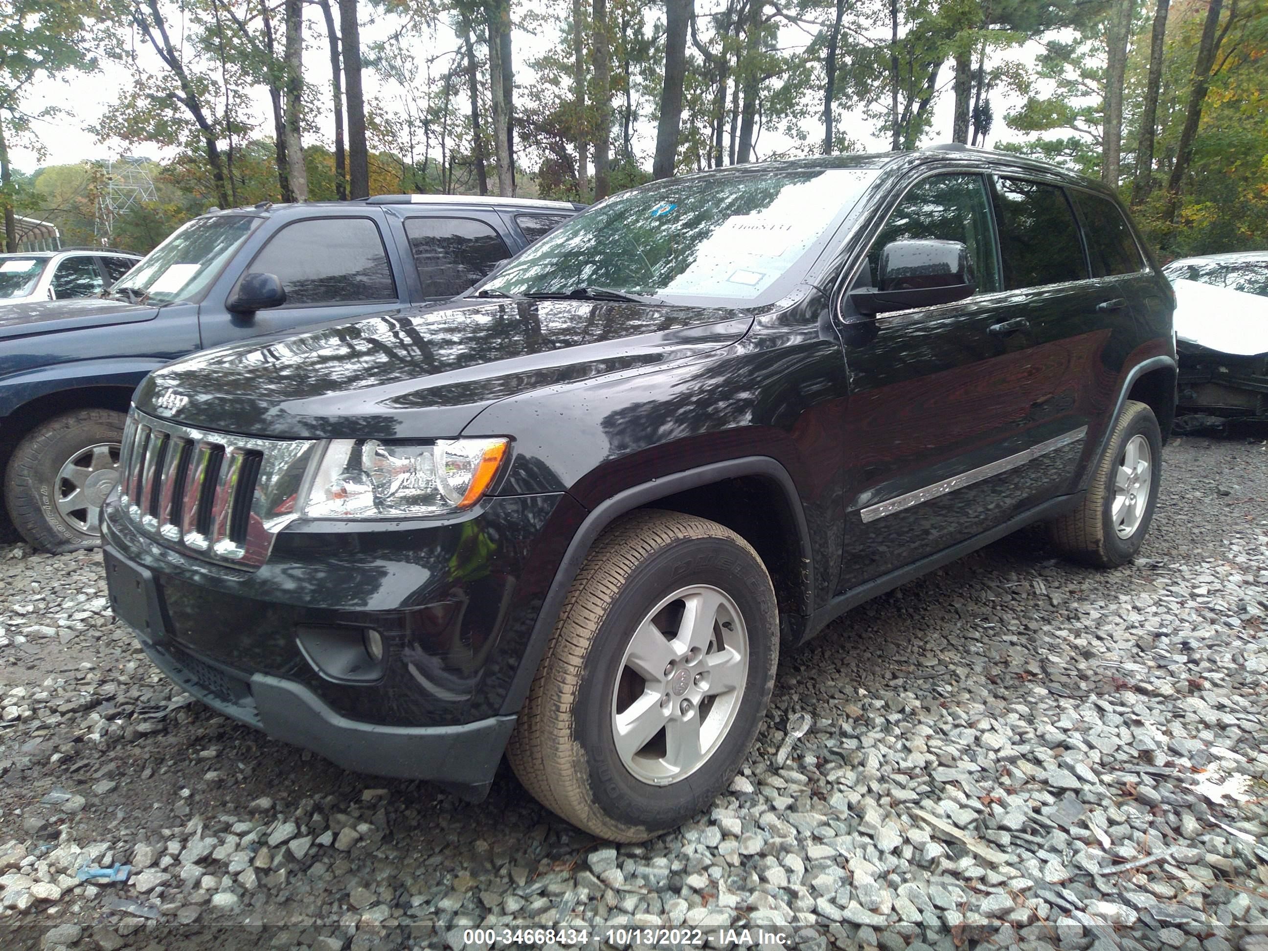 2012 Jeep Grand Cherokee Laredo vin: 1C4RJEAG8CC157176