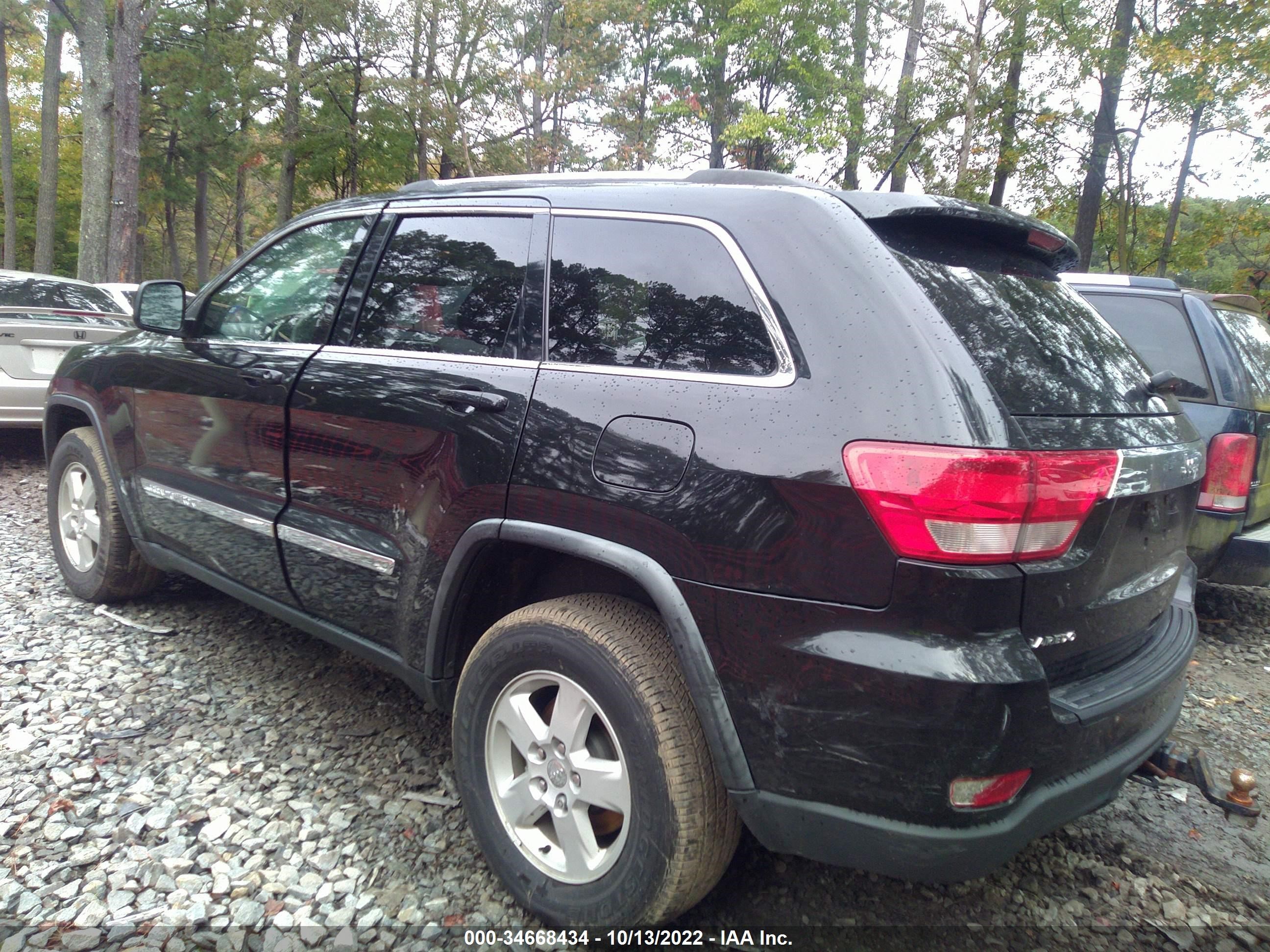 2012 Jeep Grand Cherokee Laredo vin: 1C4RJEAG8CC157176