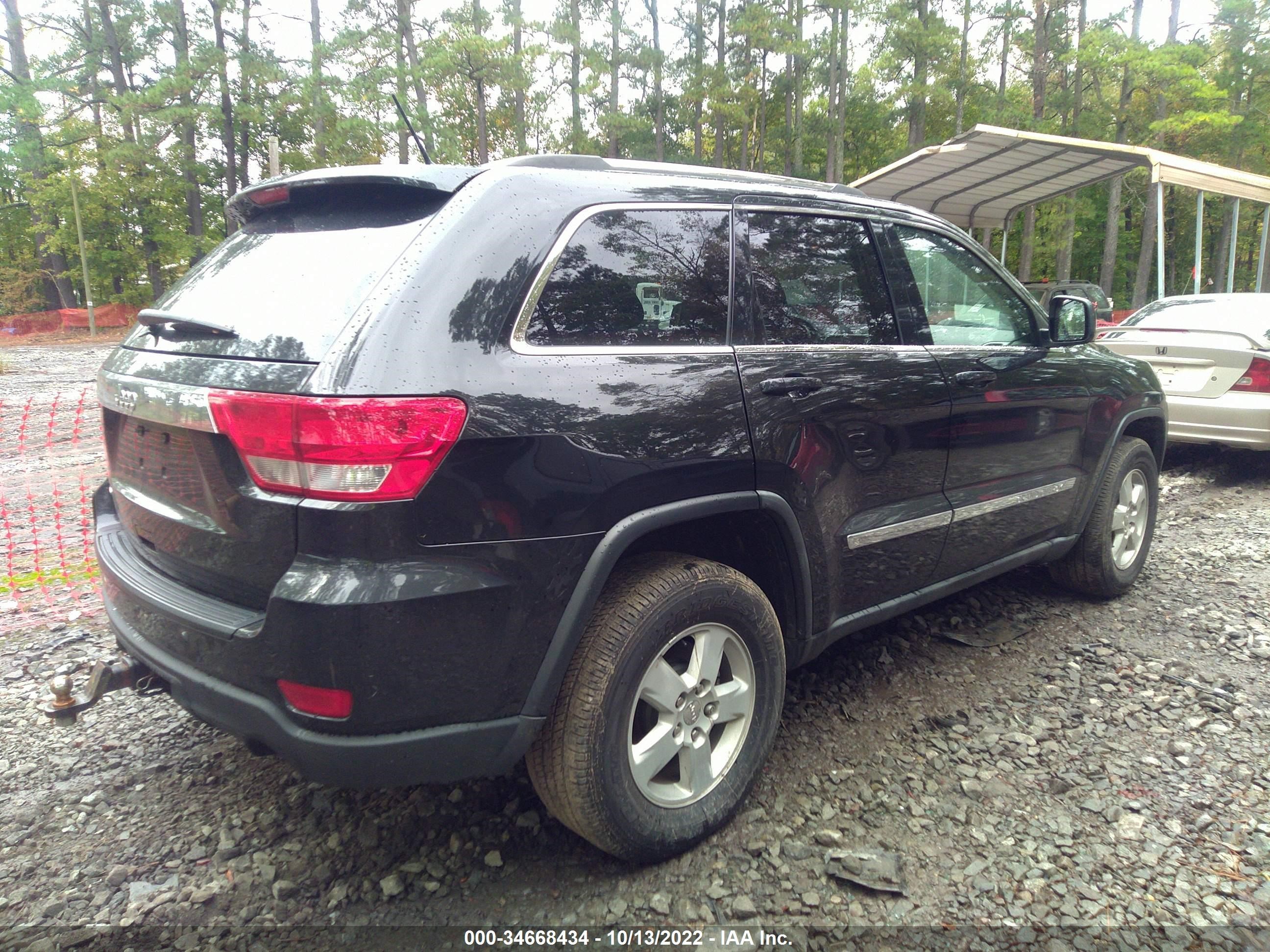 2012 Jeep Grand Cherokee Laredo vin: 1C4RJEAG8CC157176