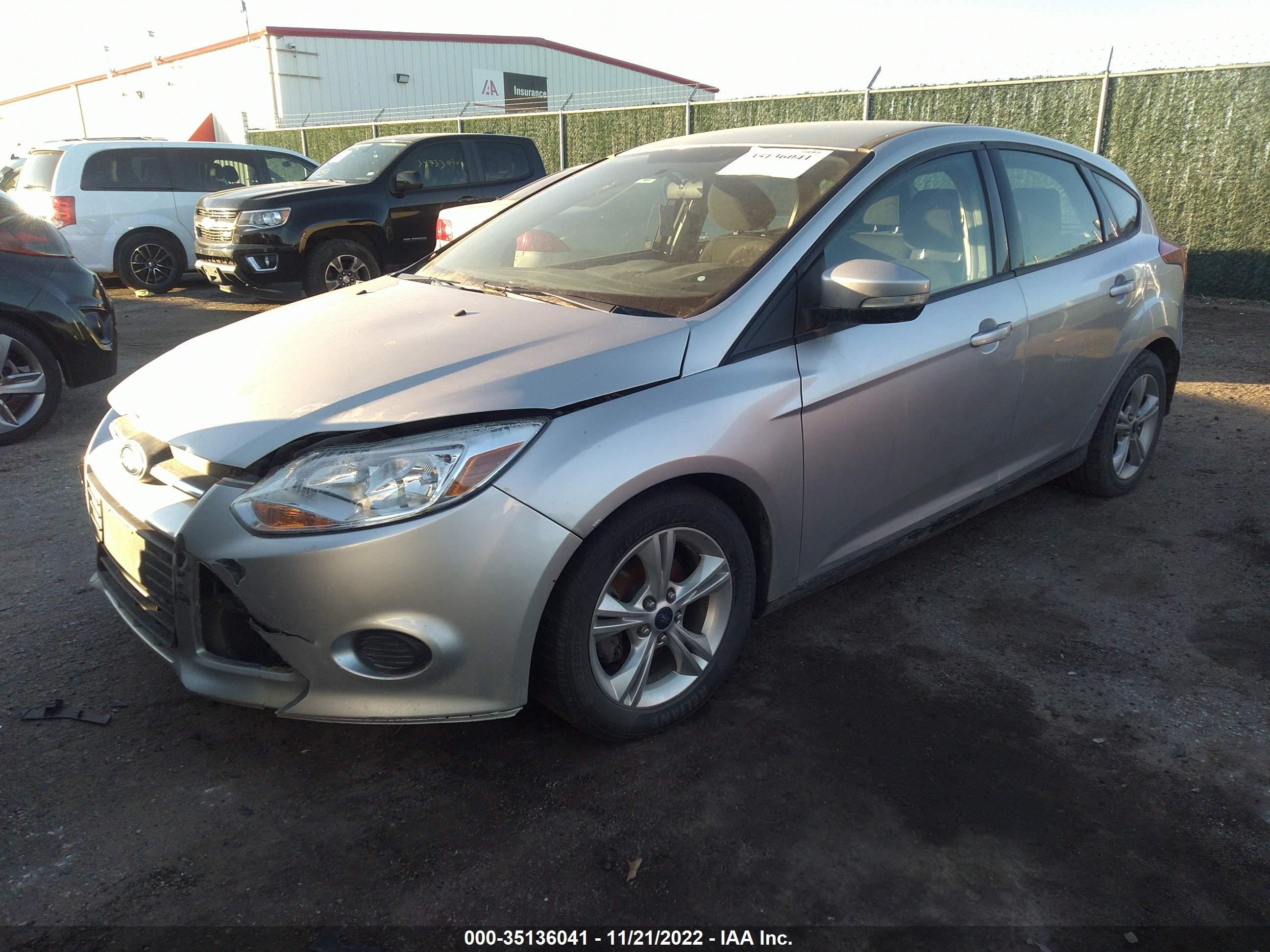 2013 Ford Focus Se vin: 1FADP3K28DL250559