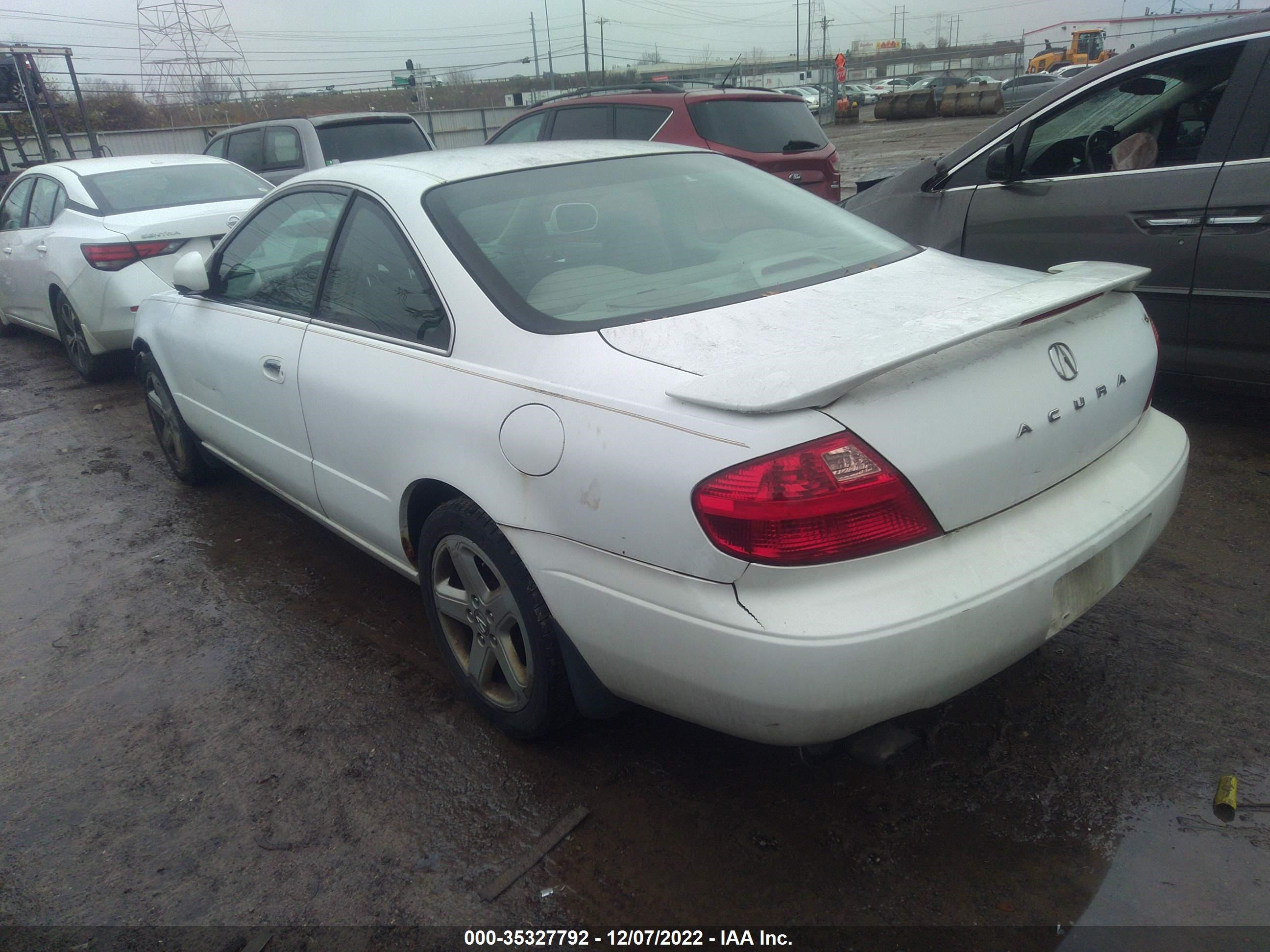 2001 ACURA CL TYPE S VIN: 19UYA42611A008761