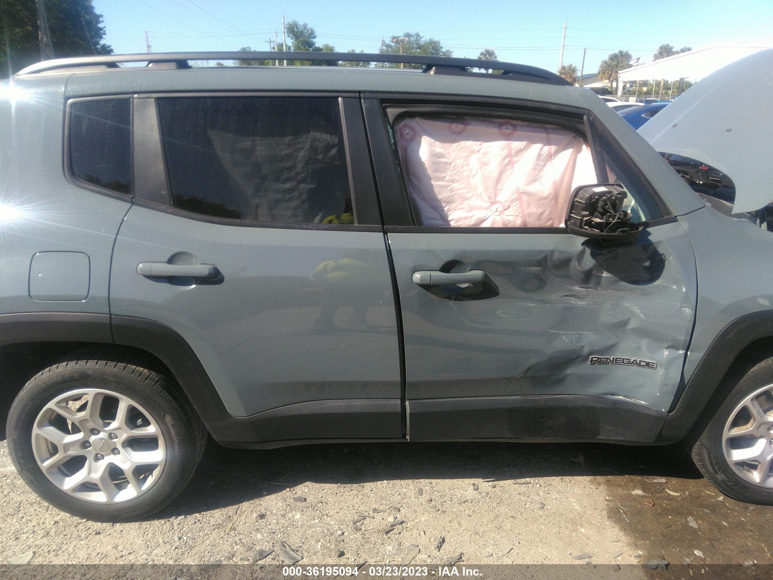 2018 Jeep Renegade Latitude Fwd vin: ZACCJABB5JPJ24465