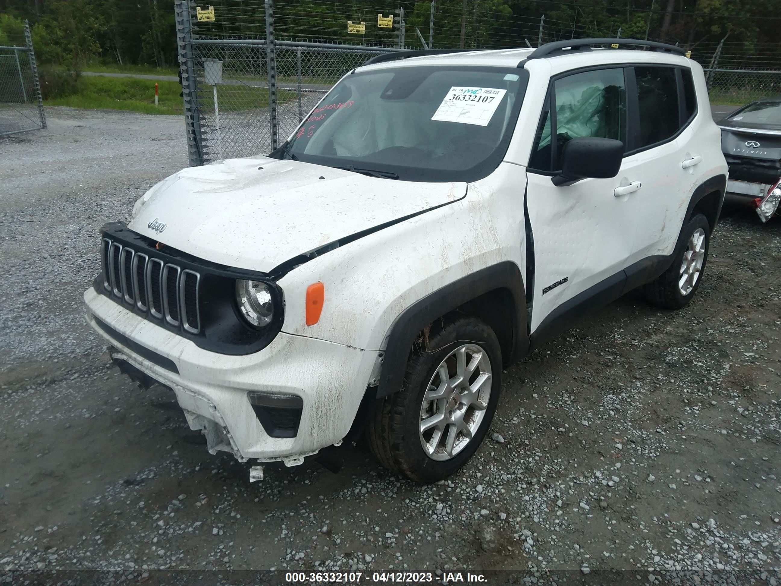 2022 Jeep Renegade Latitude vin: ZACNJDB14NPN69917