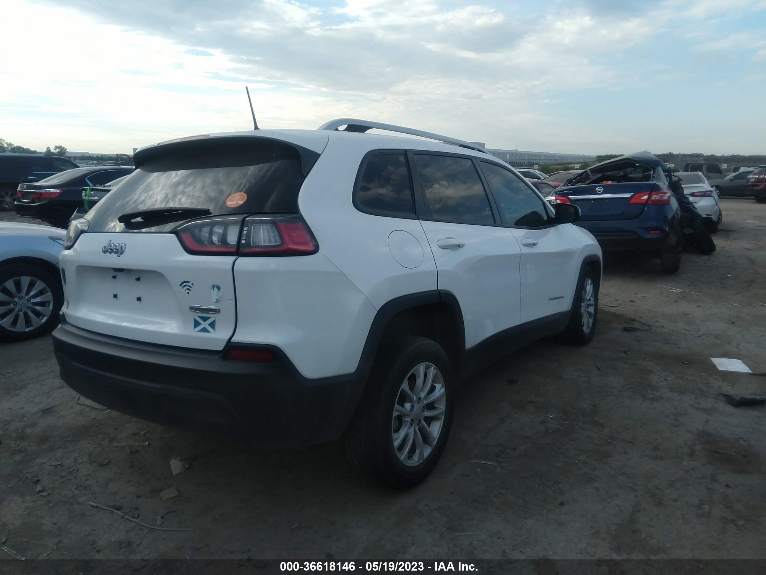 2020 Jeep Cherokee Latitude Fwd vin: 1C4PJLCB5LD555808