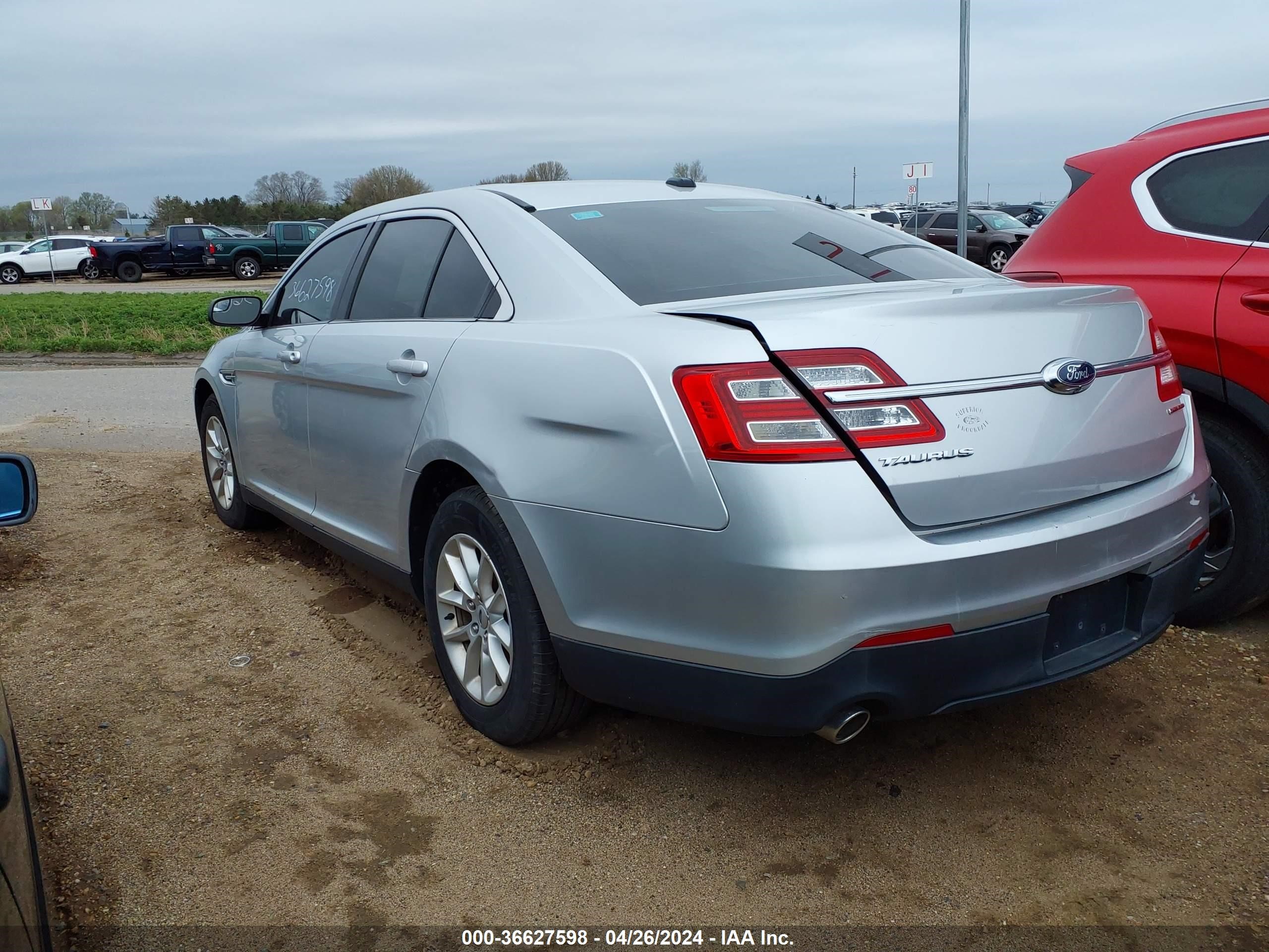 2015 Ford Taurus Se vin: 1FAHP2D88FG100475