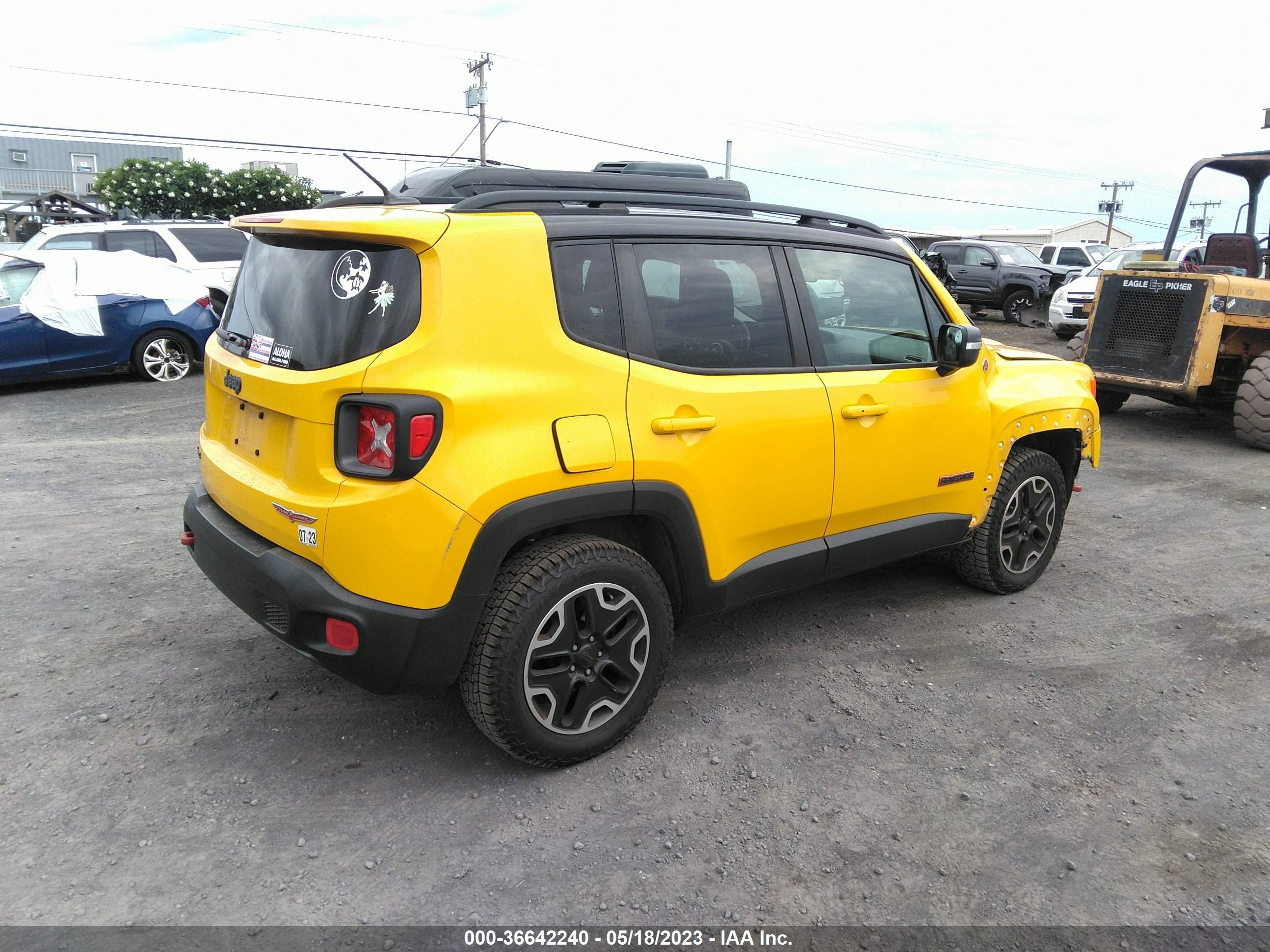 2016 Jeep Renegade Trailhawk vin: ZACCJBCTXGPC75441