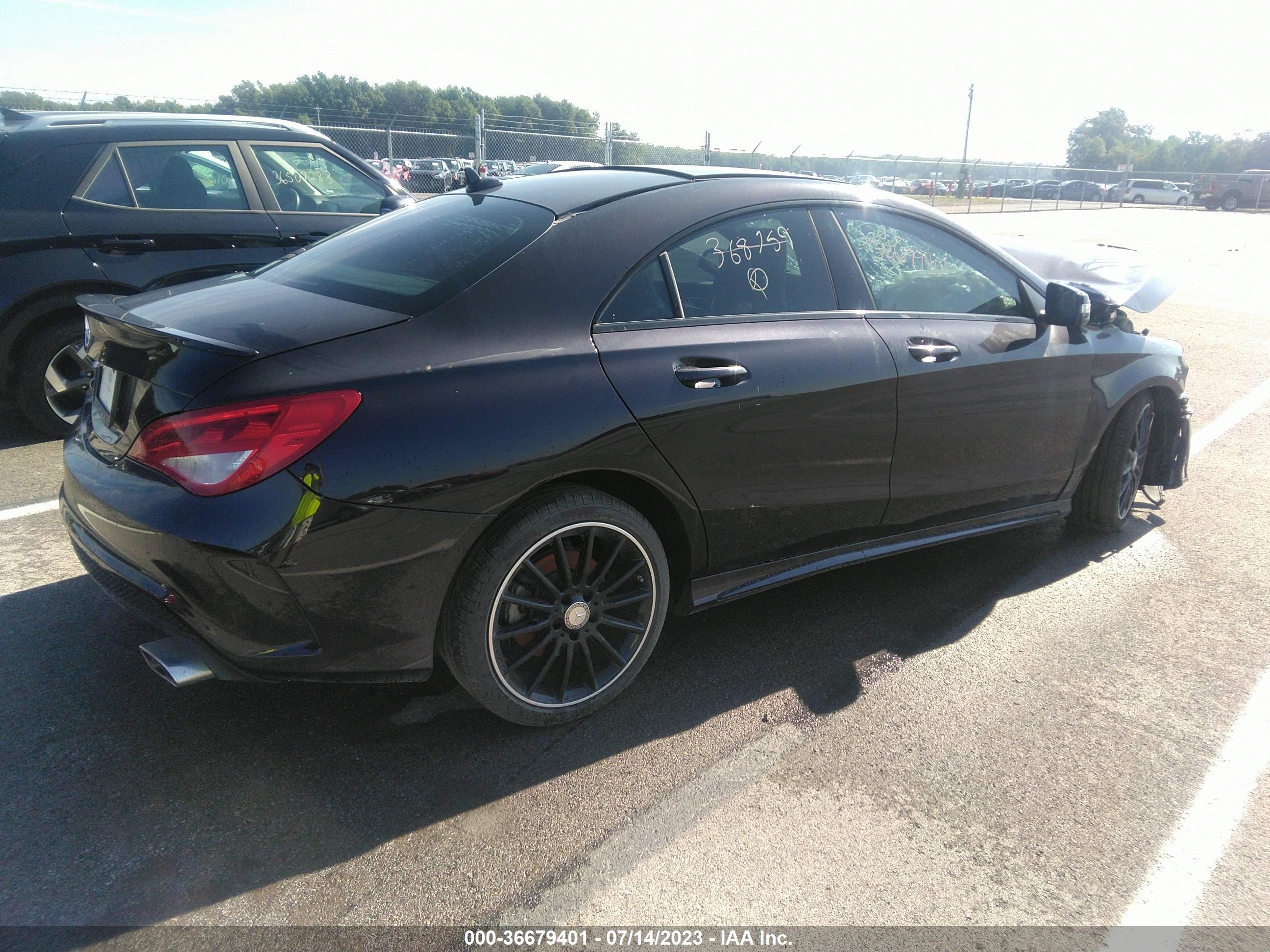 2016 Mercedes-Benz Cla 250 vin: WDDSJ4EBXGN368759