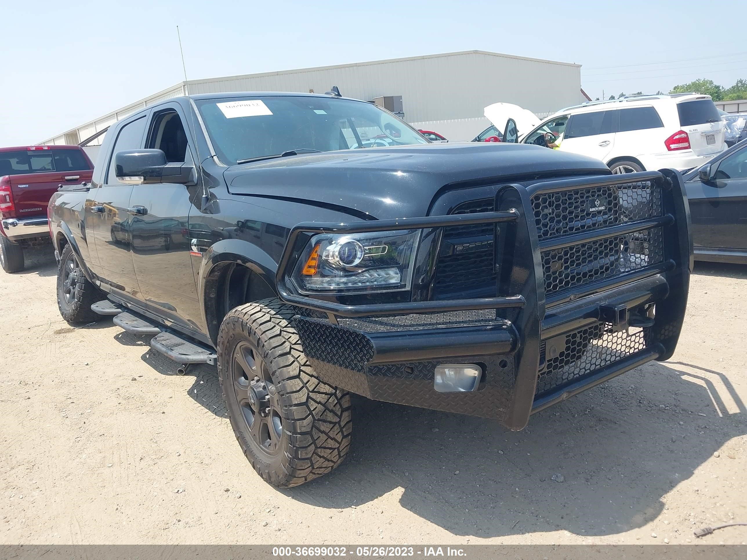 2014 Ram 2500 Laramie vin: 3C6UR5NL1EG213721