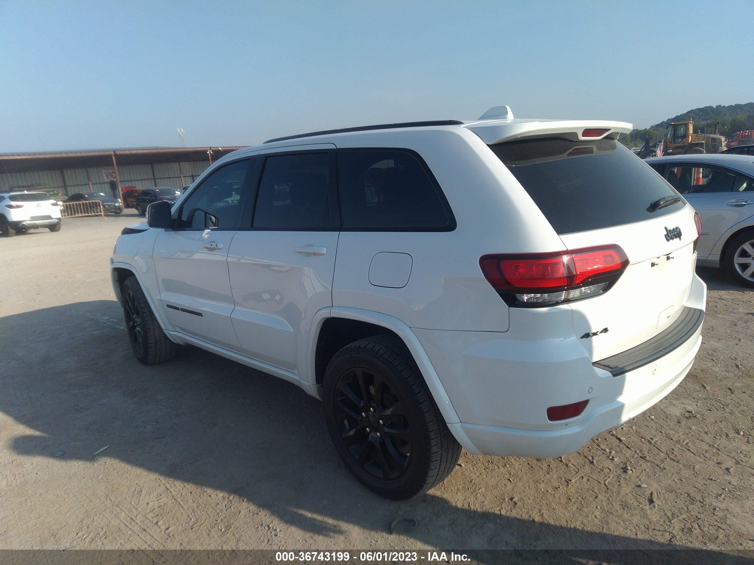 2019 Jeep Grand Cherokee Altitude 4X4 vin: 1C4RJFAG0KC566616