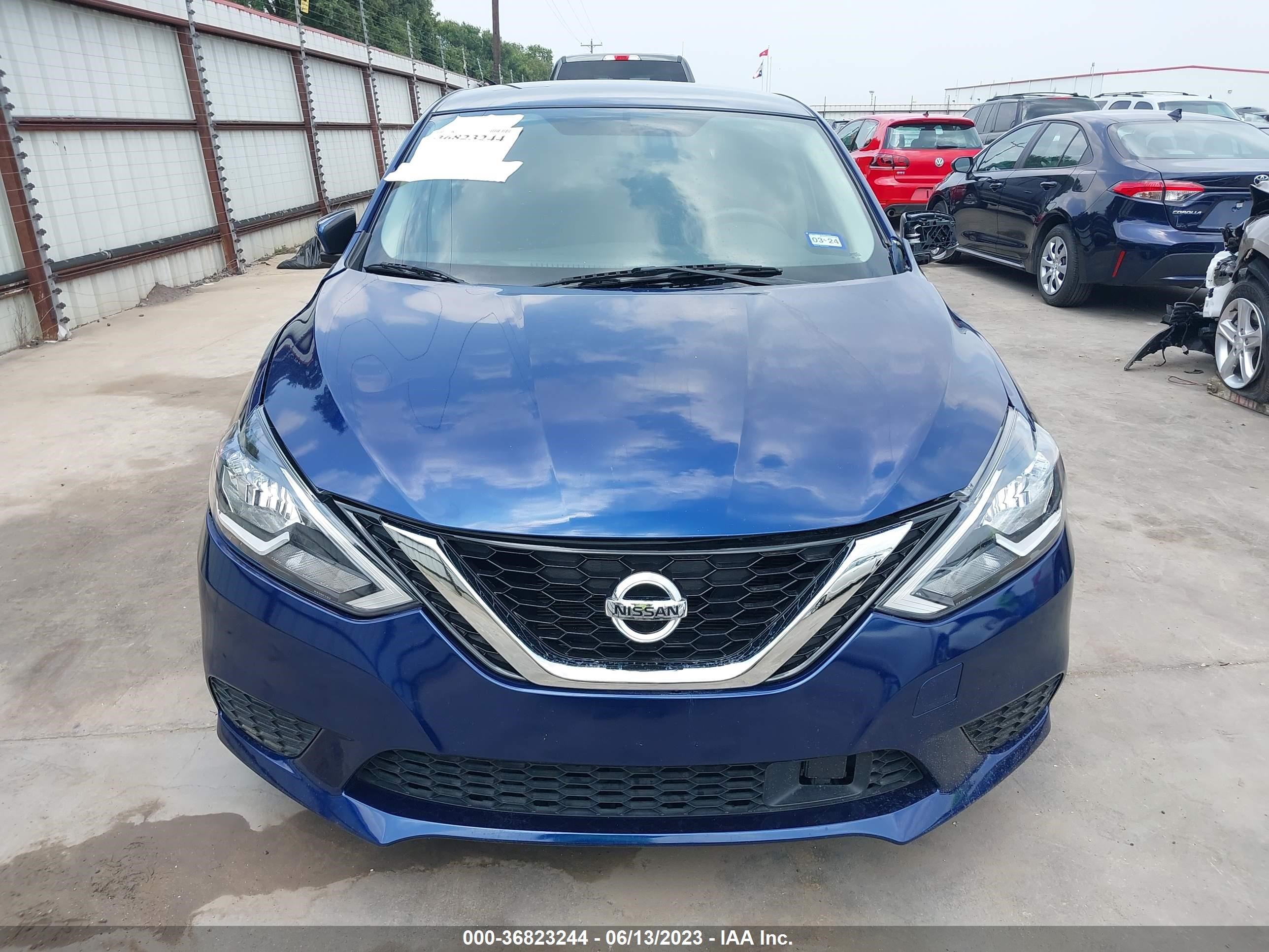 2018 Nissan Sentra Sv vin: 3N1AB7AP4JL647785