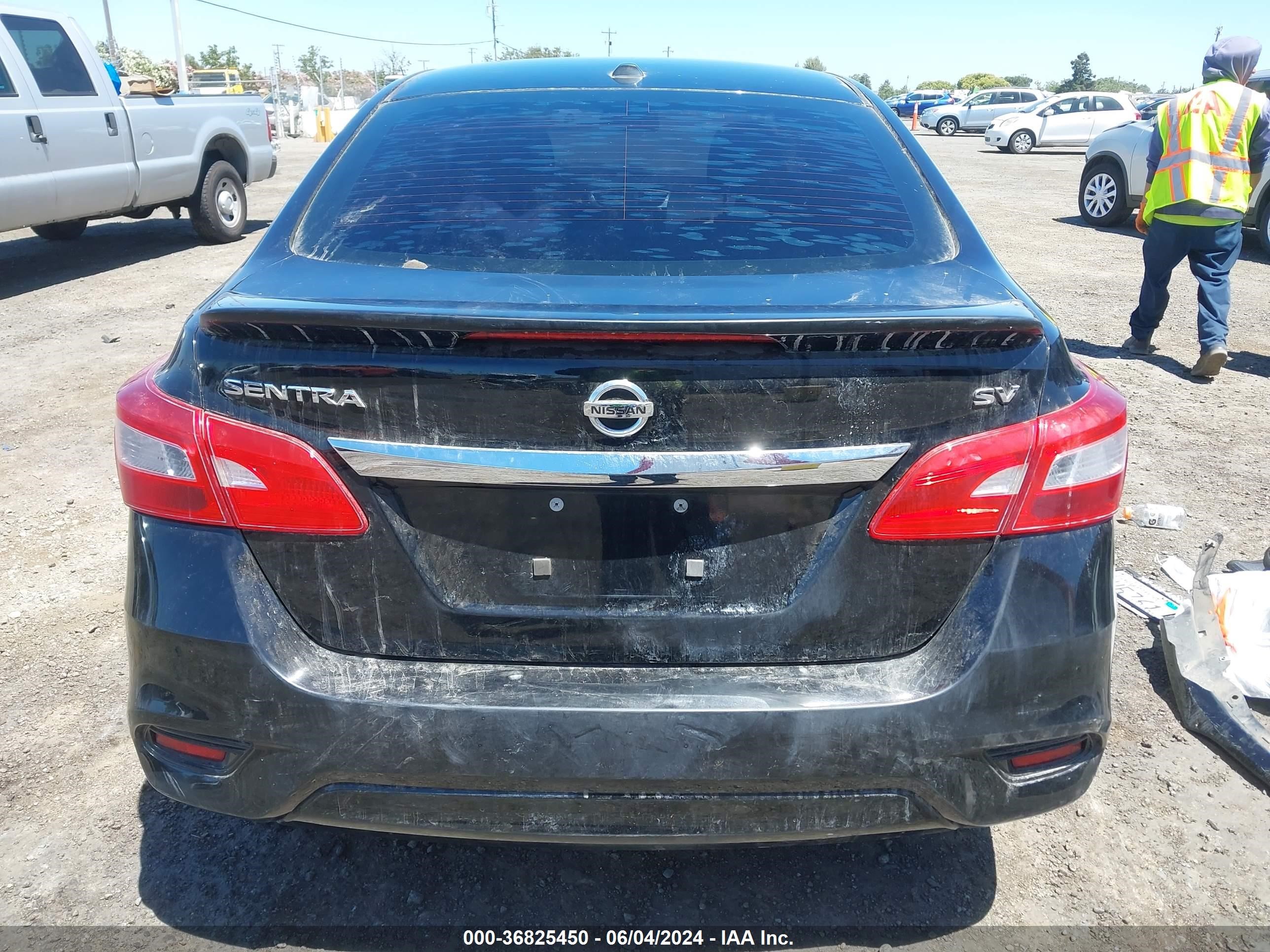 2017 Nissan Sentra Sv vin: 3N1AB7AP5HY294907