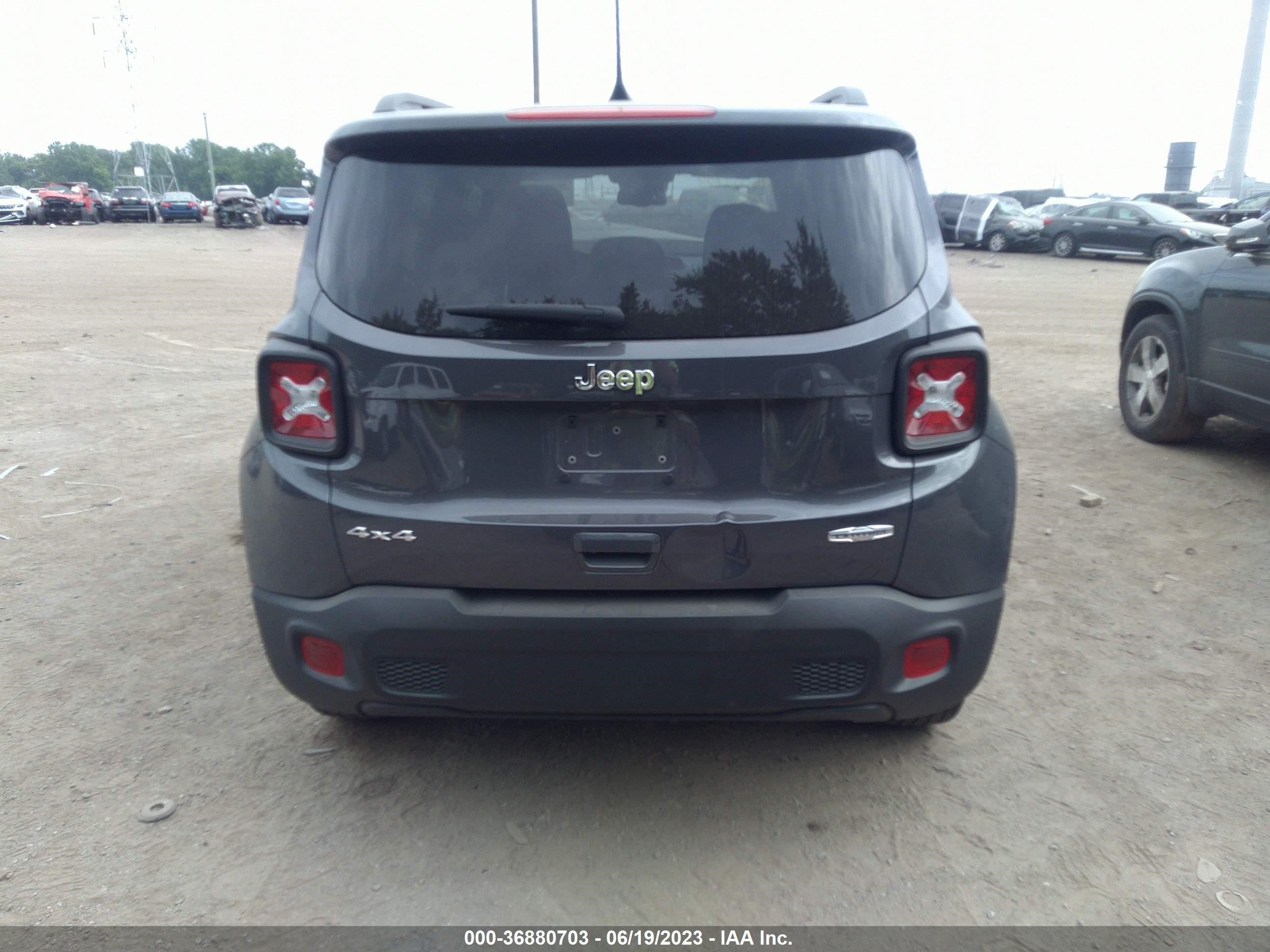 2022 Jeep Renegade Latitude vin: ZACNJDB15NPN52298