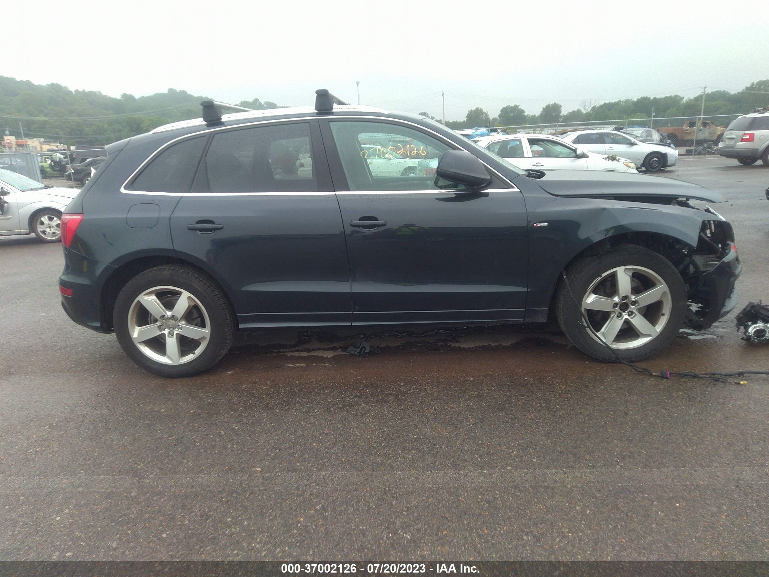 2012 Audi Q5 3.2 Premium Plus vin: WA1DKAFP5CA055378