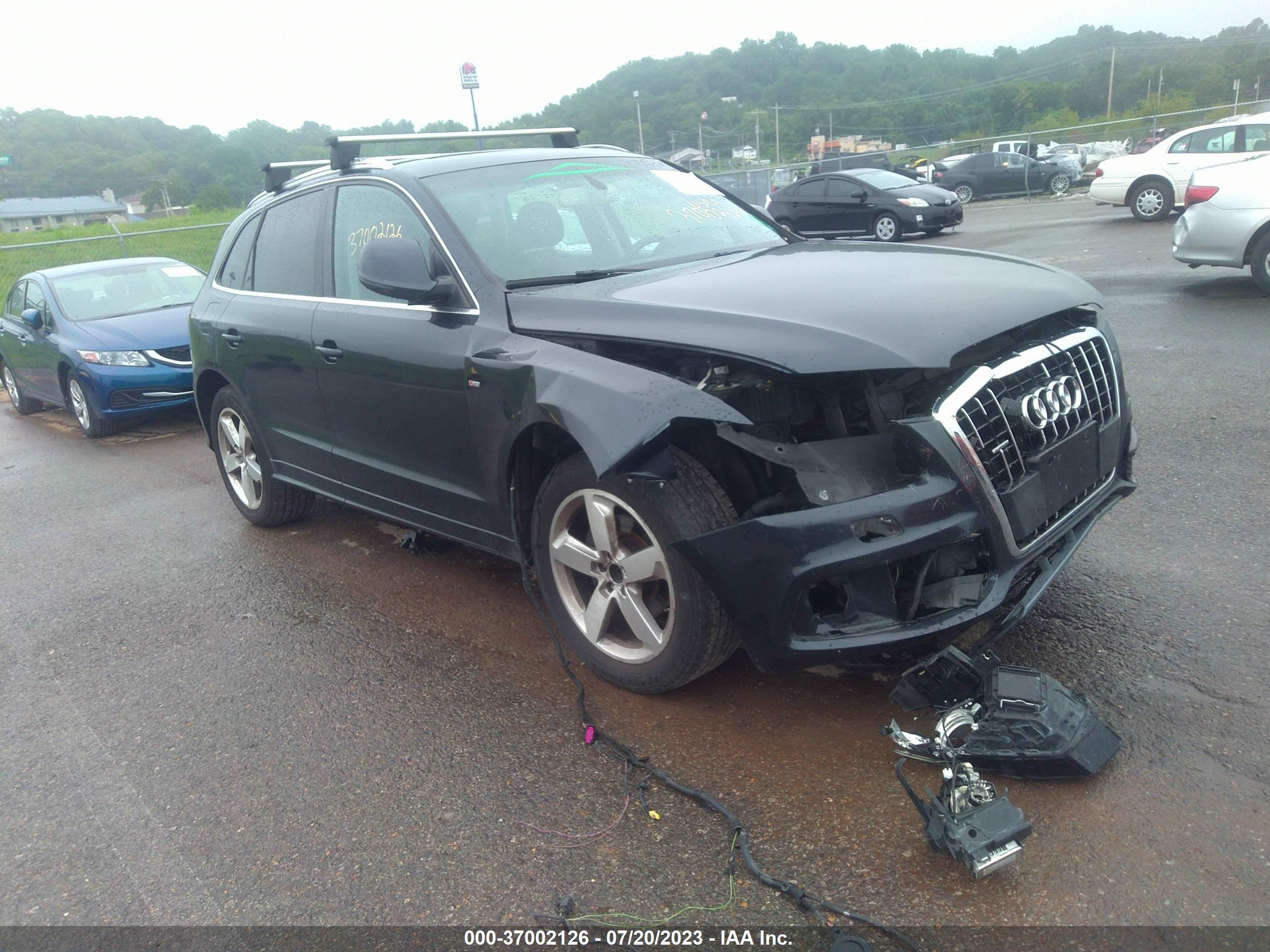 2012 Audi Q5 3.2 Premium Plus vin: WA1DKAFP5CA055378