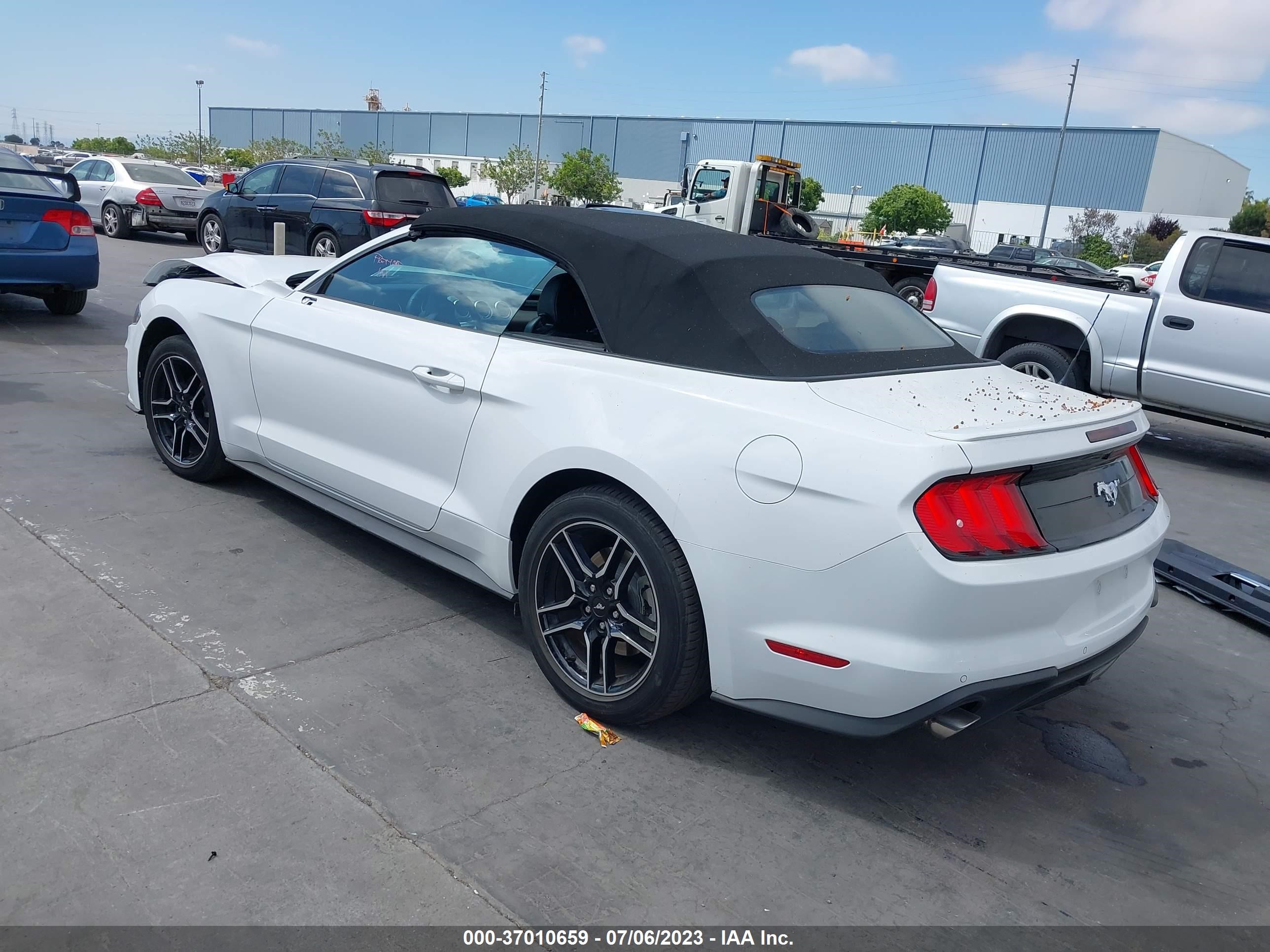 2023 Ford Mustang Ecoboost vin: 1FATP8UH1P5110761