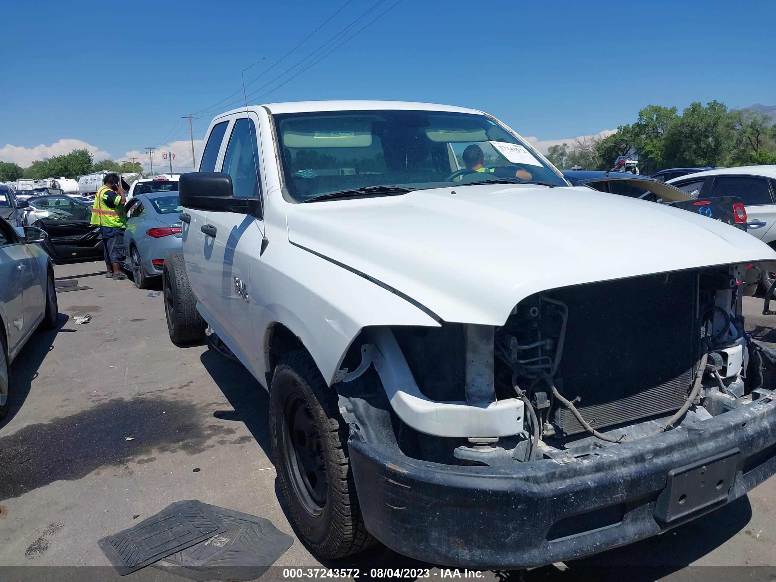 2015 Ram 1500 Tradesman vin: 1C6RR6FG7FS750651