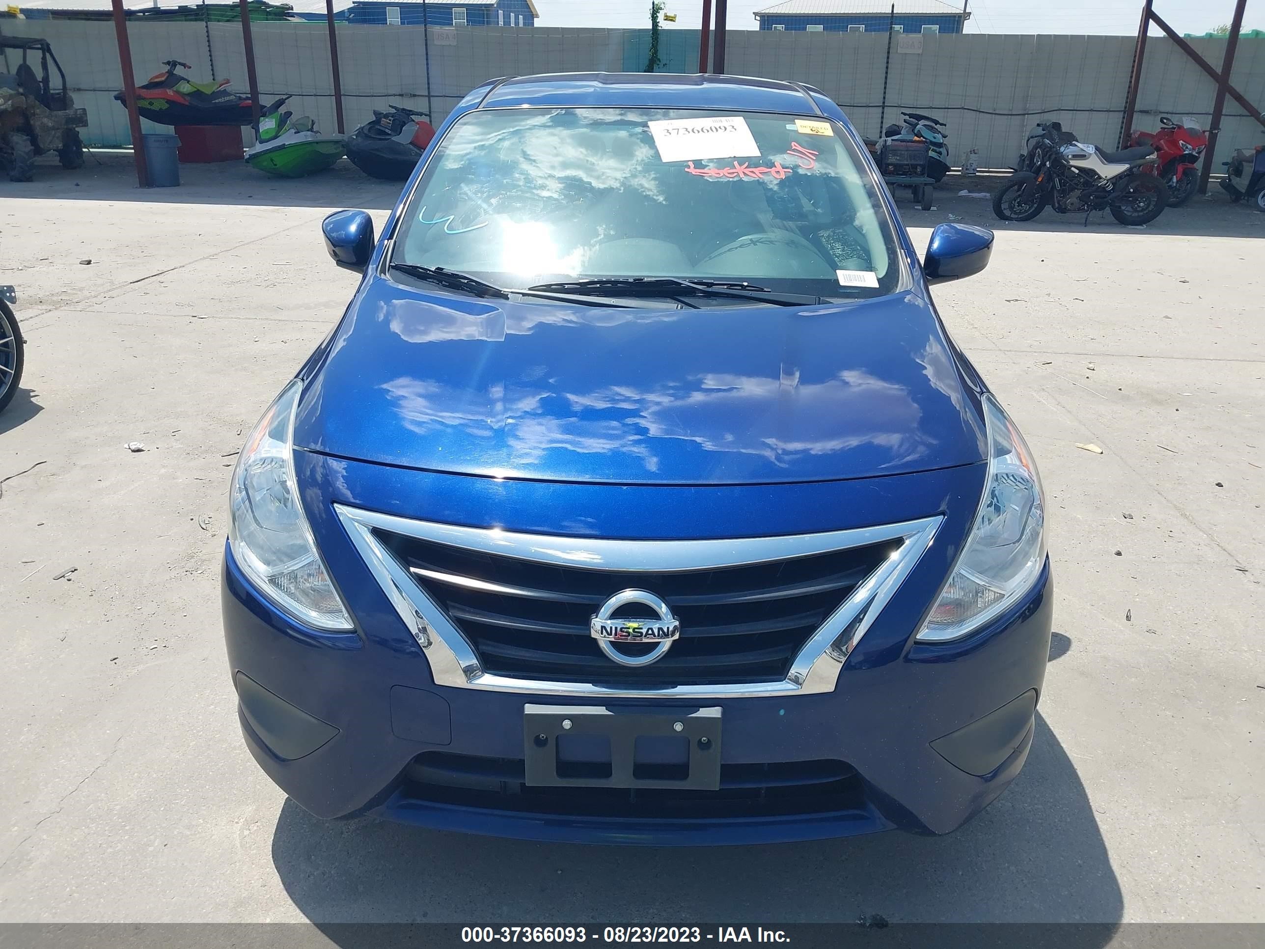 2018 Nissan Versa 1.6 Sv vin: 3N1CN7AP5JL845727