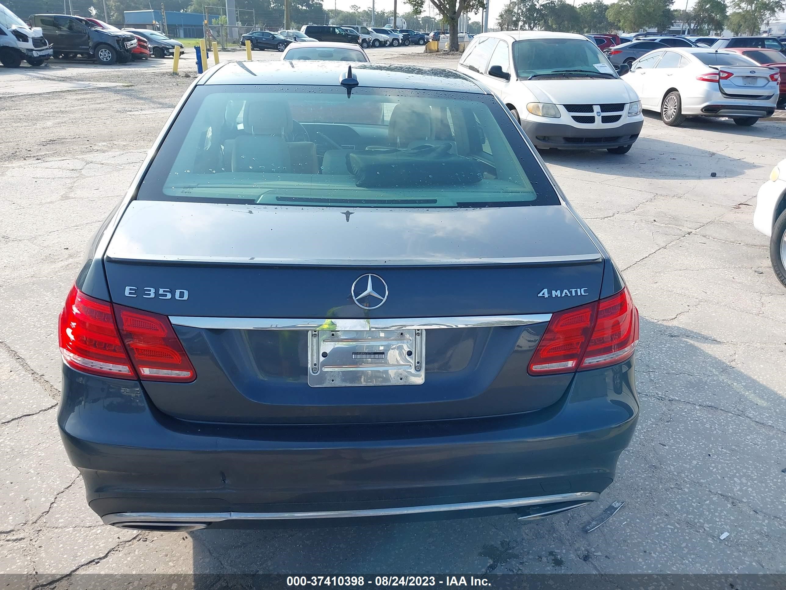 2014 Mercedes-Benz E 350 4Matic vin: WDDHF8JB9EA781799