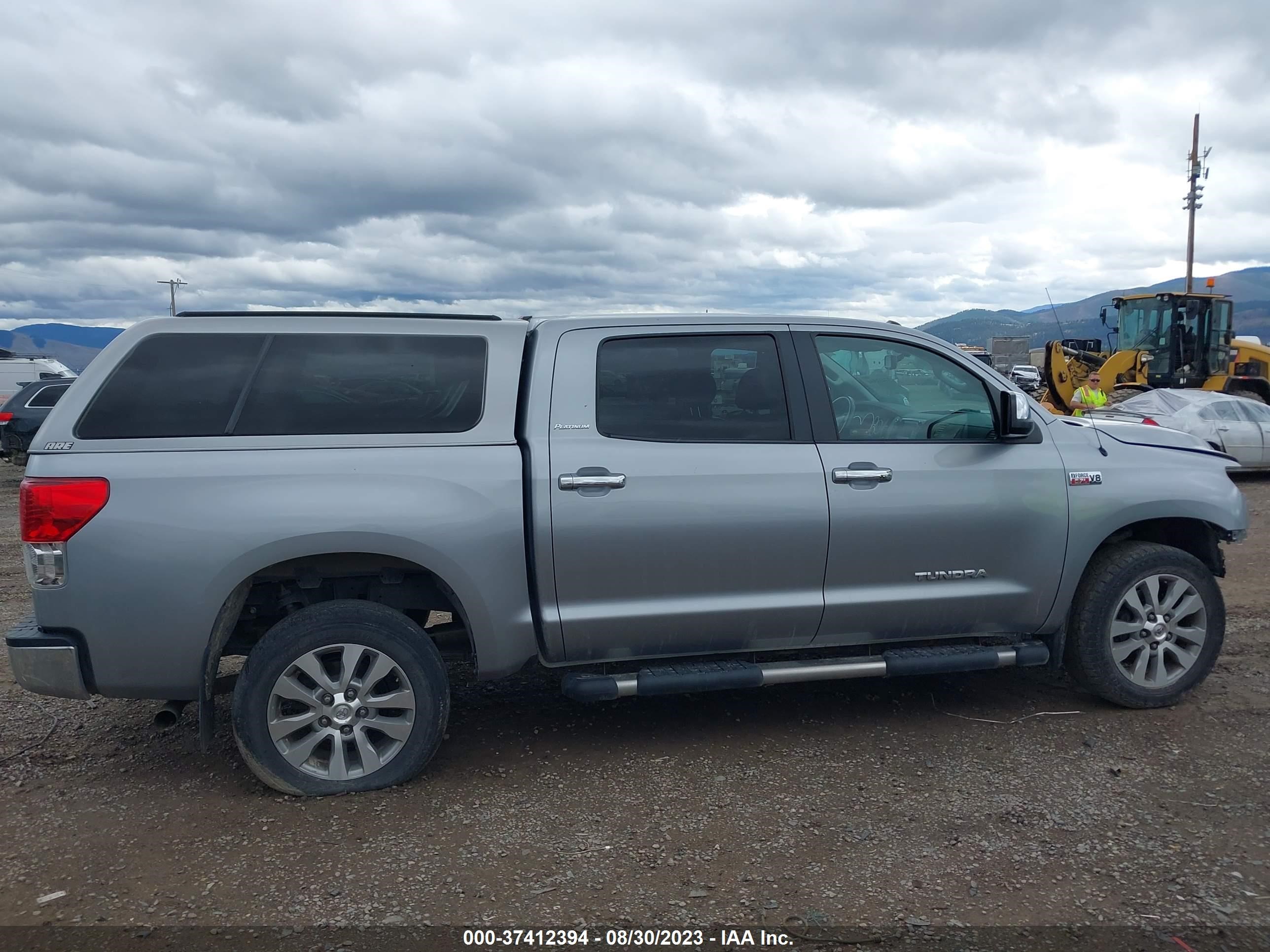 2013 Toyota Tundra Platinum 5.7L V8 vin: 5TFHY5F14DX307581