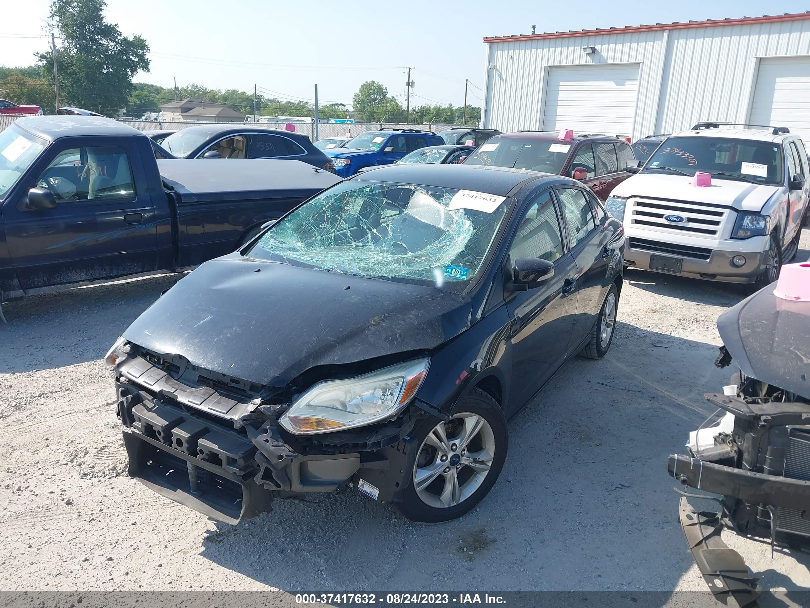 2014 Ford Focus Se vin: 1FADP3F25EL353059