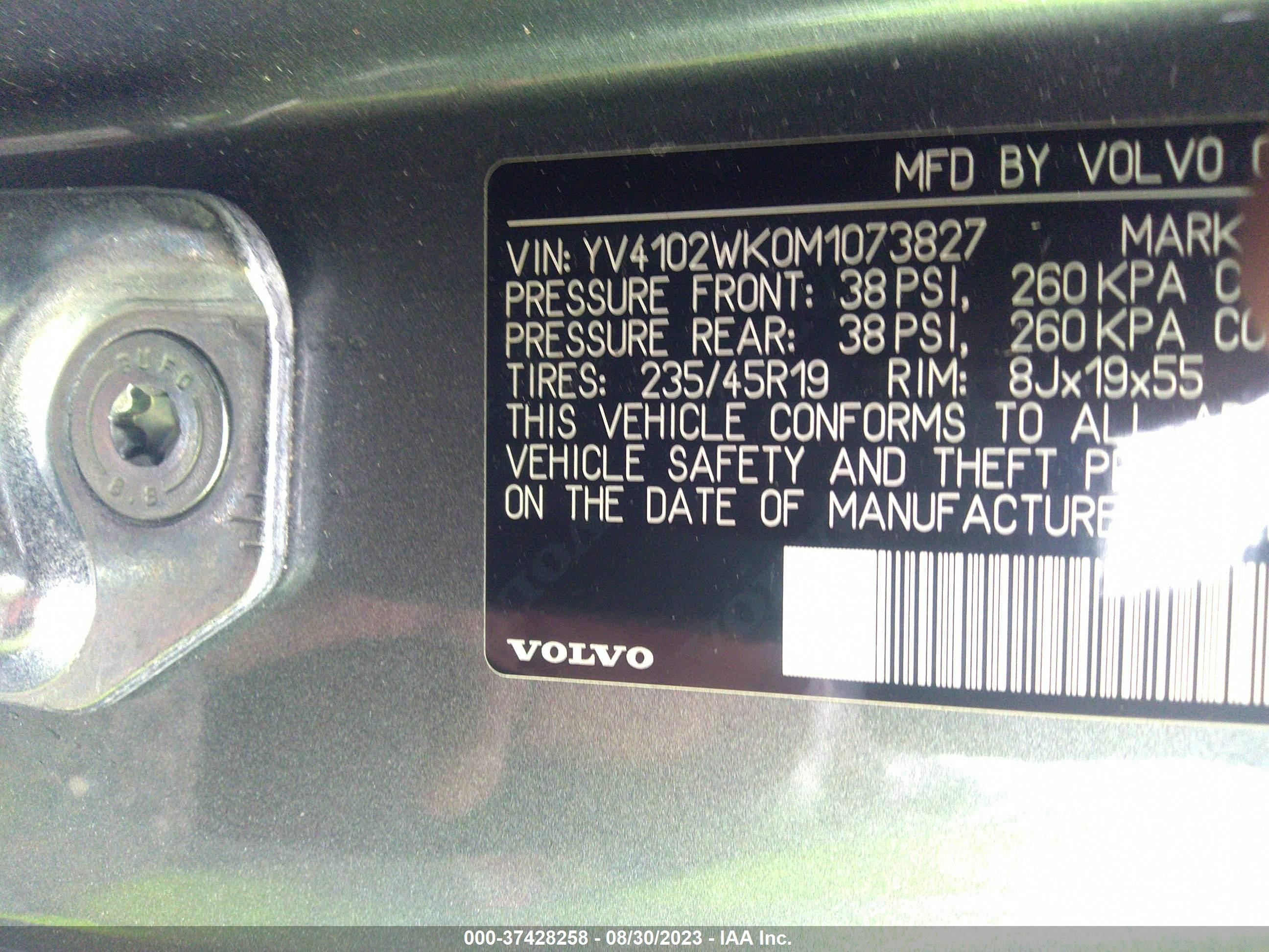2021 Volvo V60 Cross Country T5 vin: YV4102WK0M1073827
