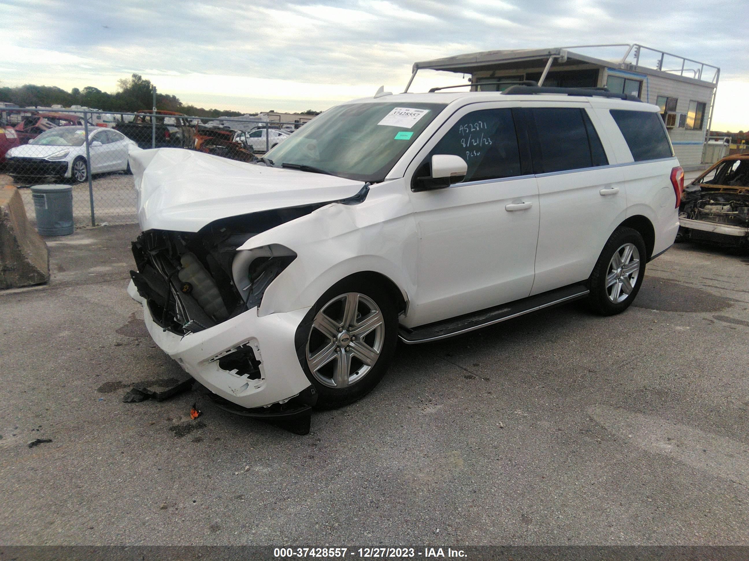 2020 Ford Expedition Xlt vin: 1FMJU1HT5LEA52871