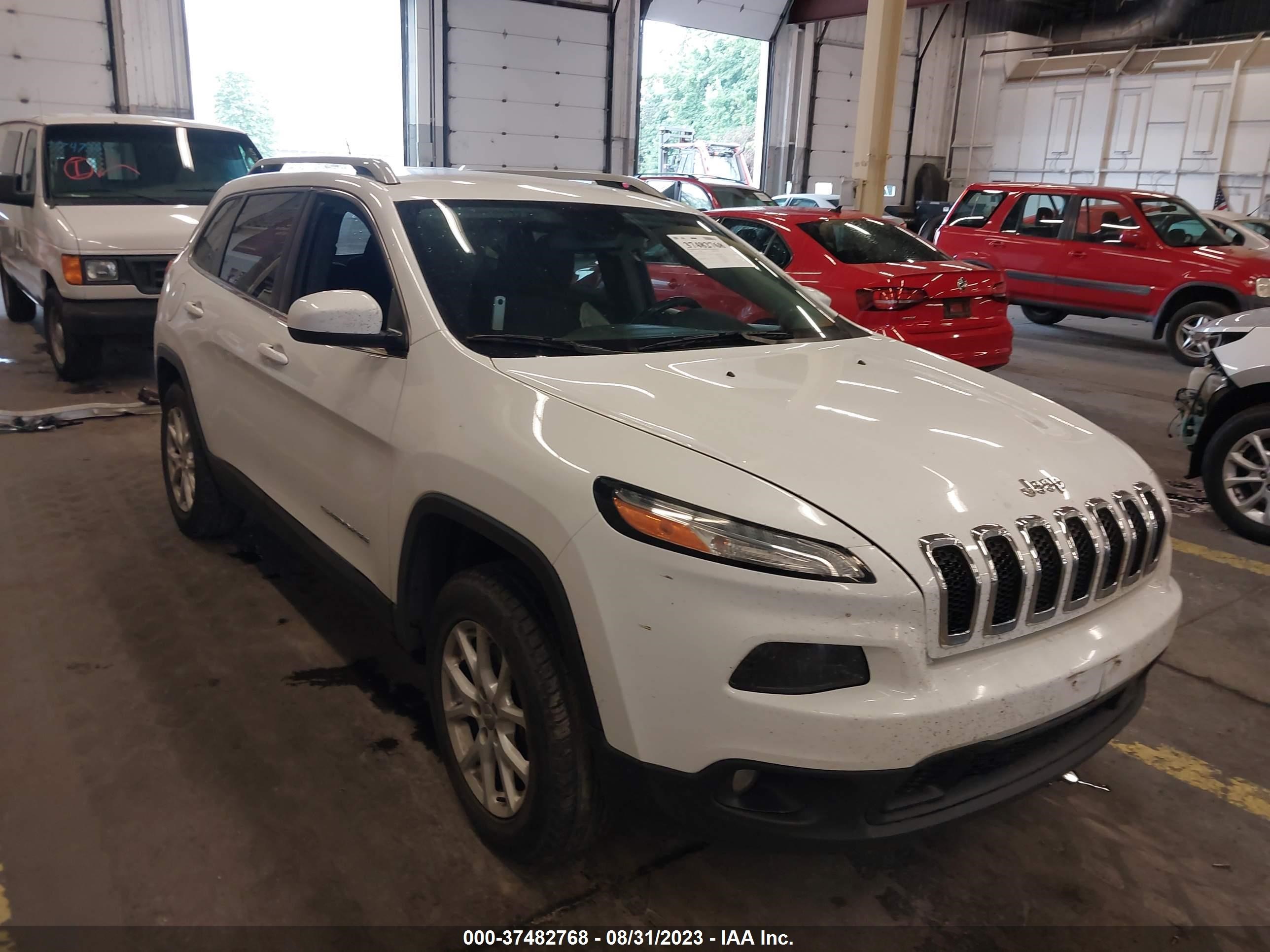 2015 Jeep Cherokee North vin: 1C4PJMCB5FW744781