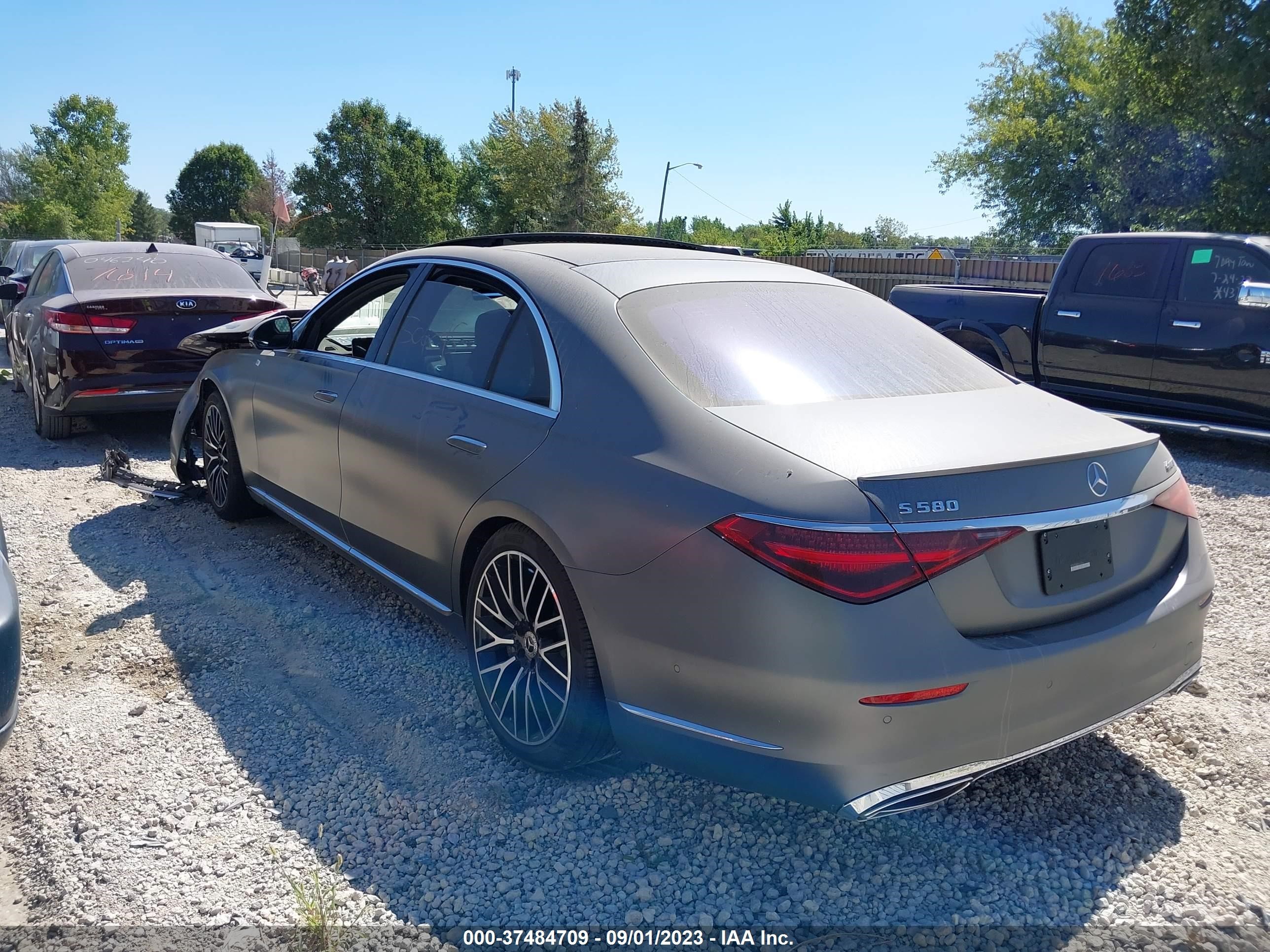 2022 Mercedes-Benz S-Class S 580 vin: W1K6G7GB4NA105136