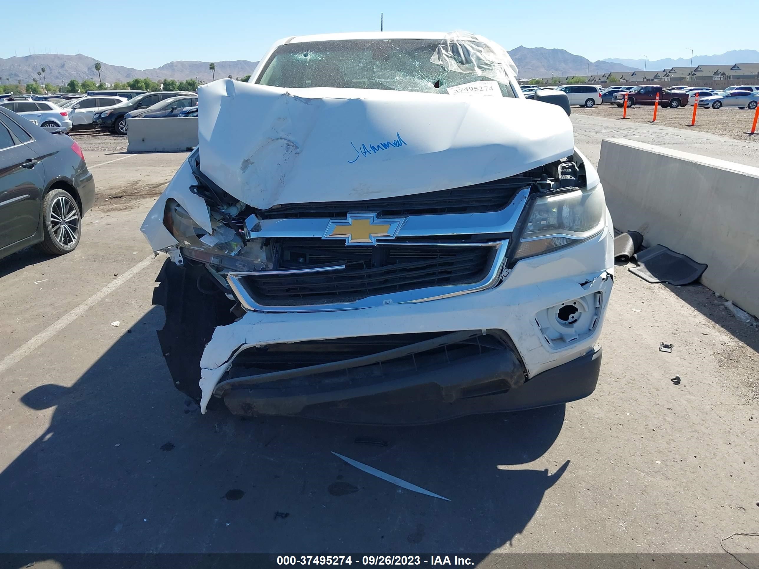 2018 Chevrolet Colorado Wt vin: 1GCHSBEA8J1181564