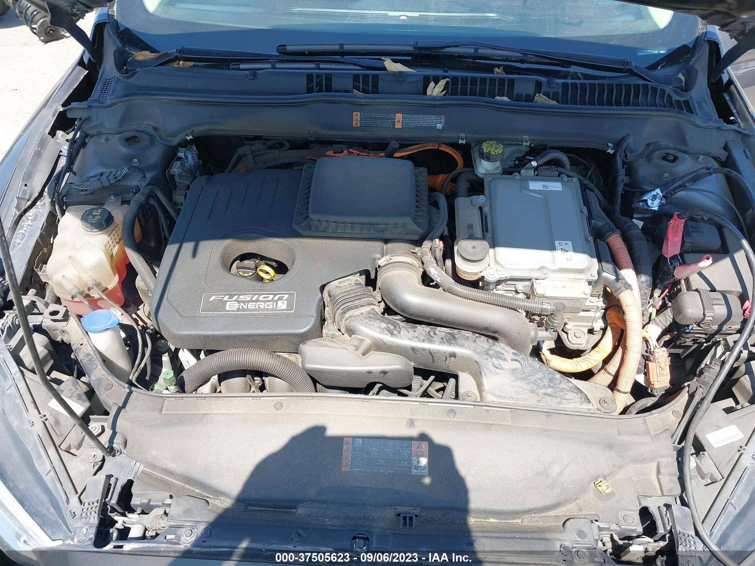 2018 Ford Fusion Energi Se vin: 3FA6P0PU1JR110285