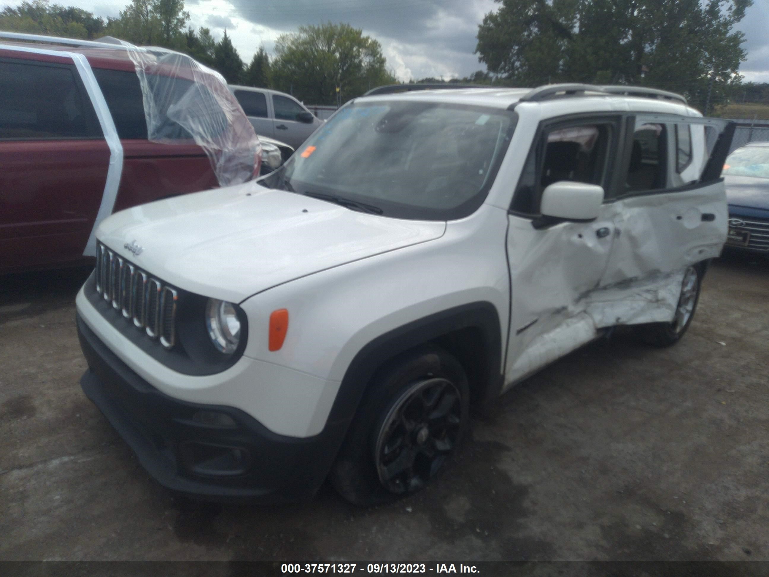 2017 Jeep Renegade Latitude Fwd vin: ZACCJABB0HPG52525