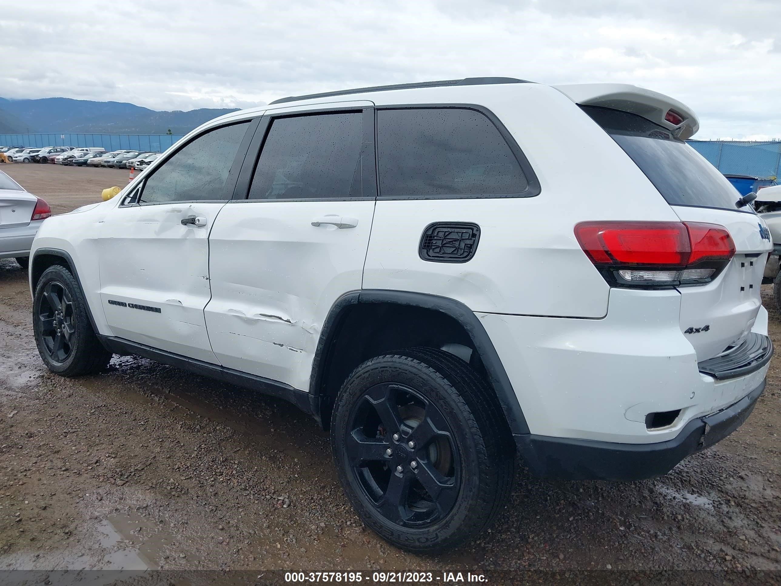 2018 Jeep Grand Cherokee Upland 4X4 vin: 1C4RJFAG0JC453036