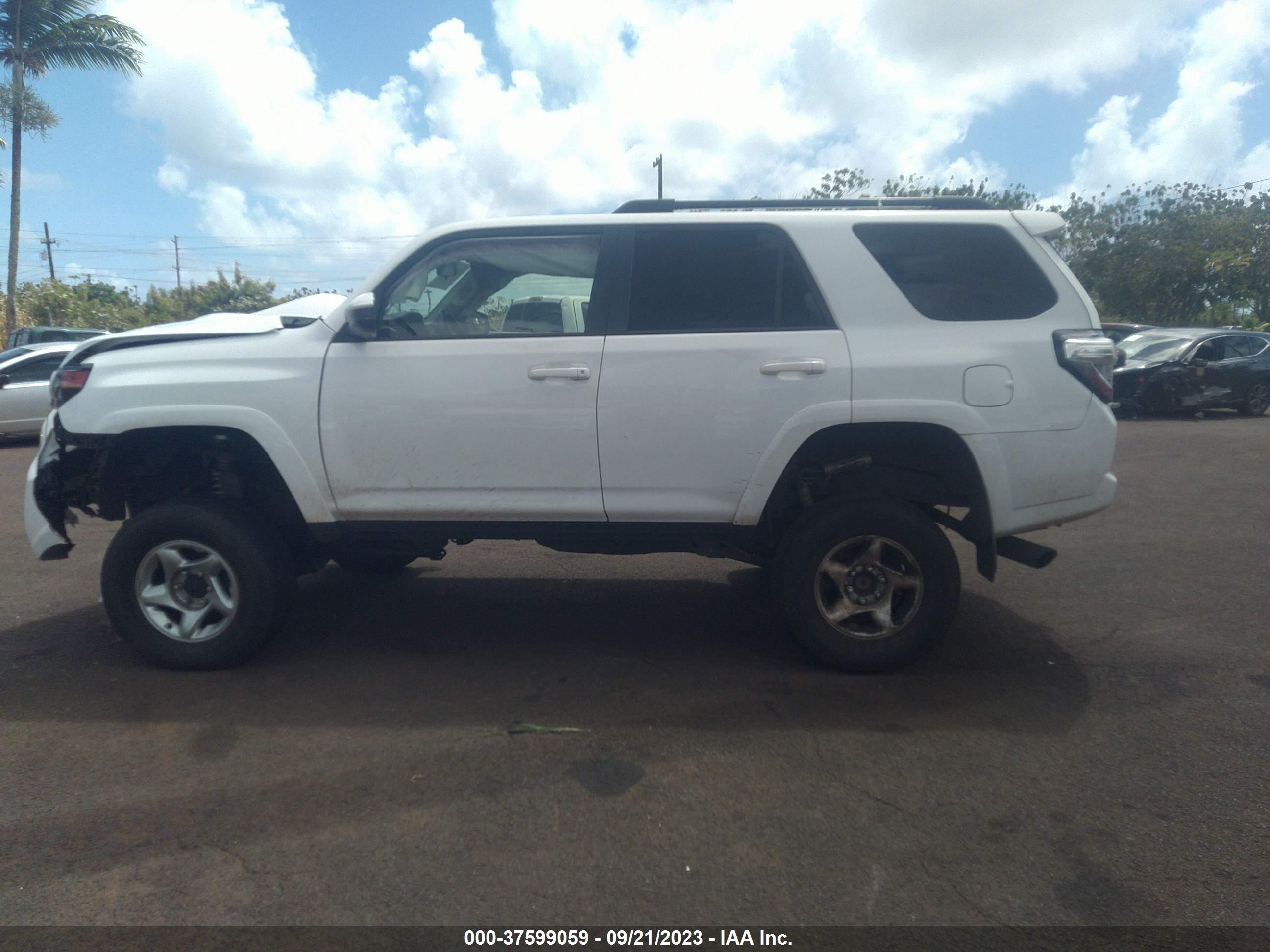 2016 Toyota 4Runner Limited/Trail/Trail Premium/Trd Pro/Sr5/Sr5 Premium vin: JTEBU5JR3G5289021