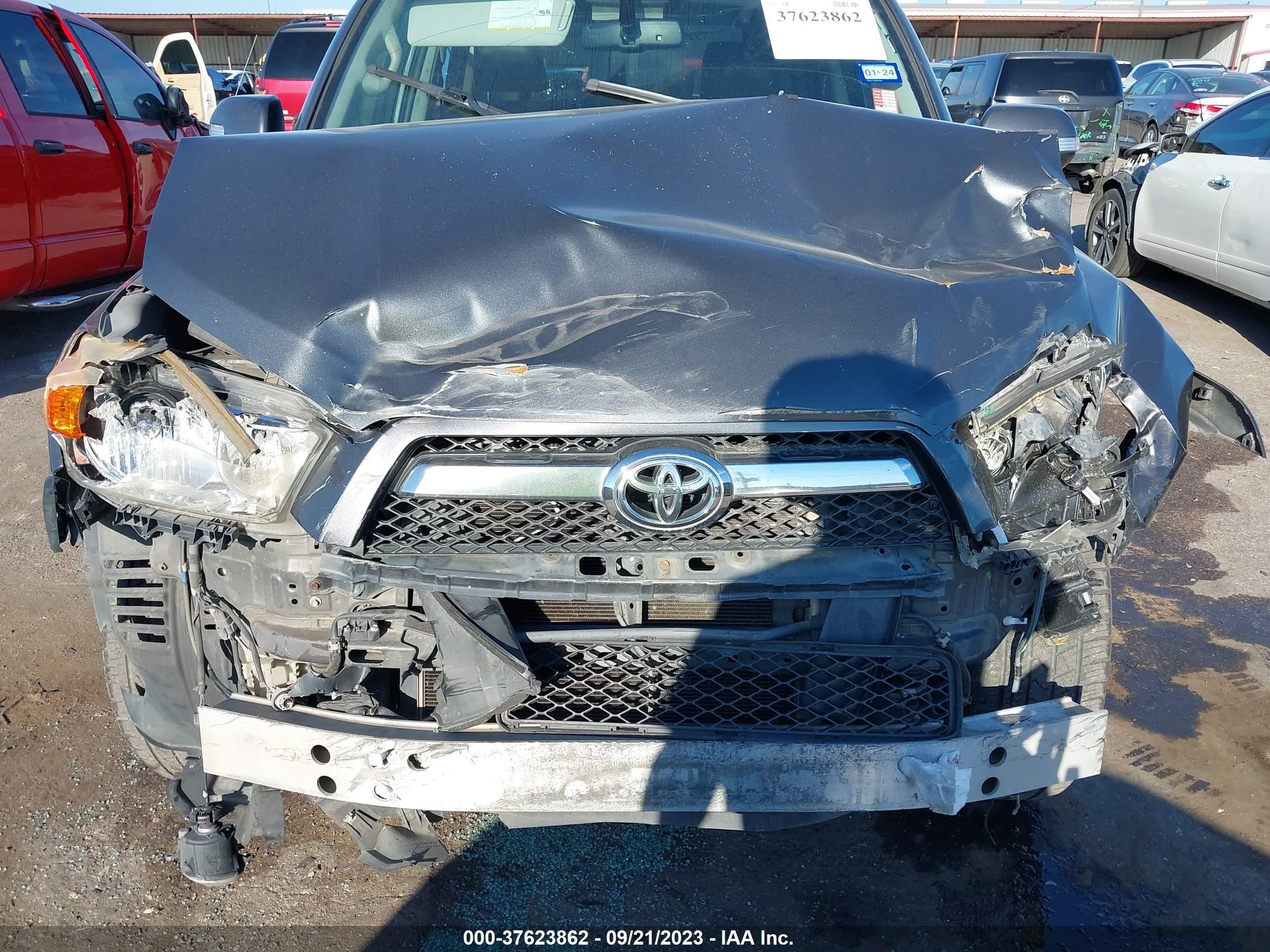 2013 Toyota 4Runner Sr5 vin: JTEZU5JR1D5048469