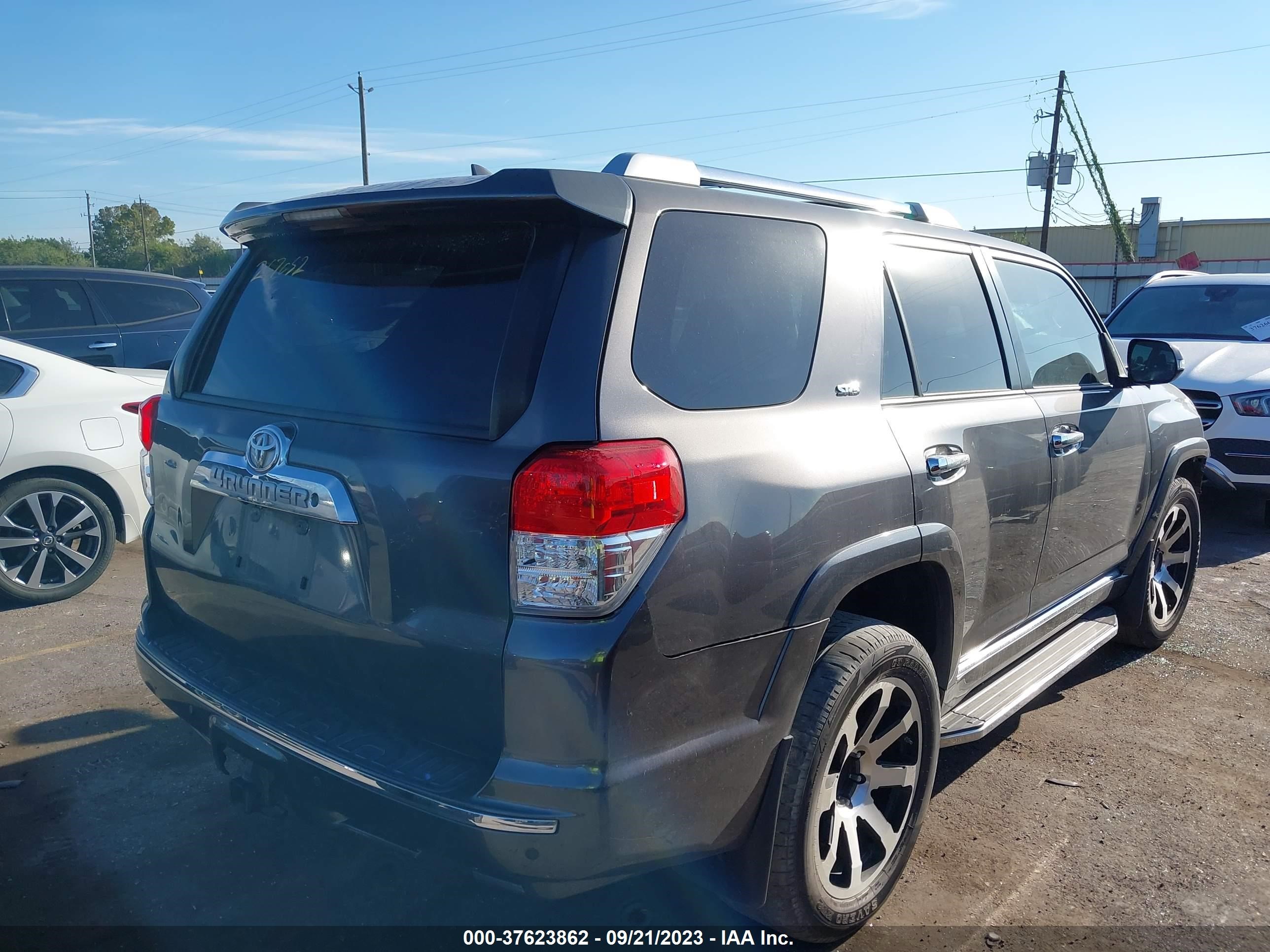 2013 Toyota 4Runner Sr5 vin: JTEZU5JR1D5048469