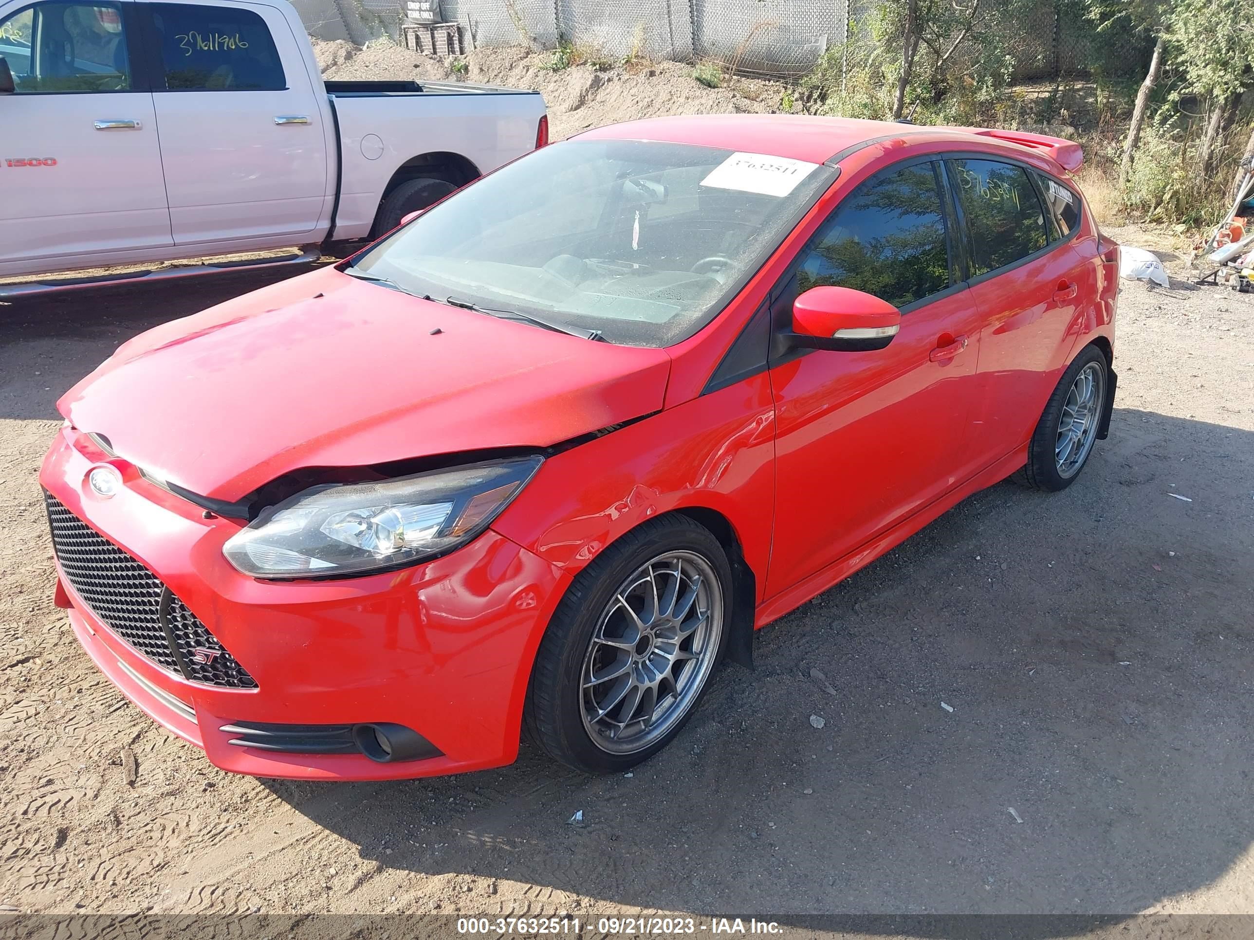 2014 Ford Focus St vin: 1FADP3L95EL340880