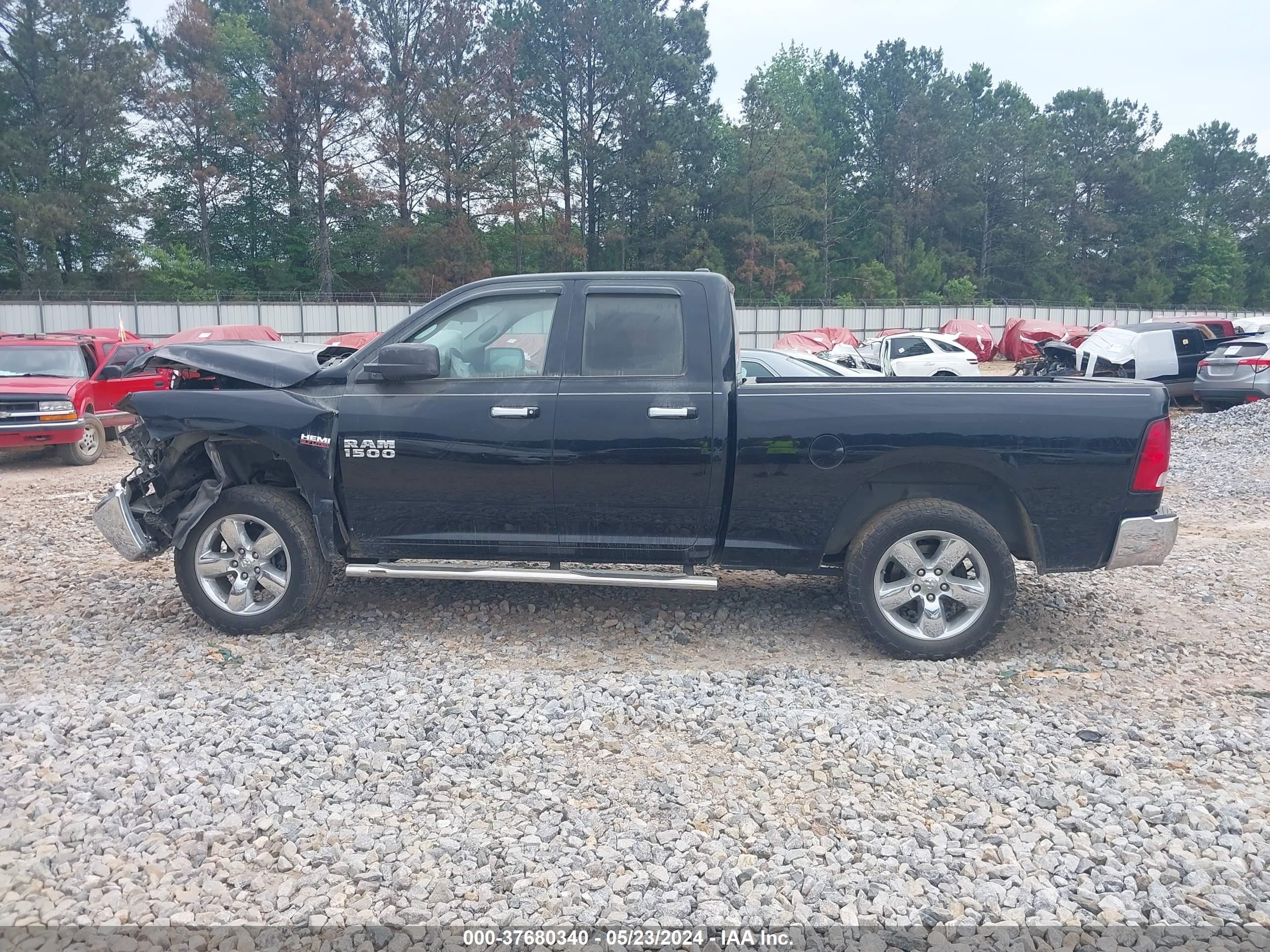 2015 Ram 1500 Big Horn vin: 1C6RR7GT3FS512779