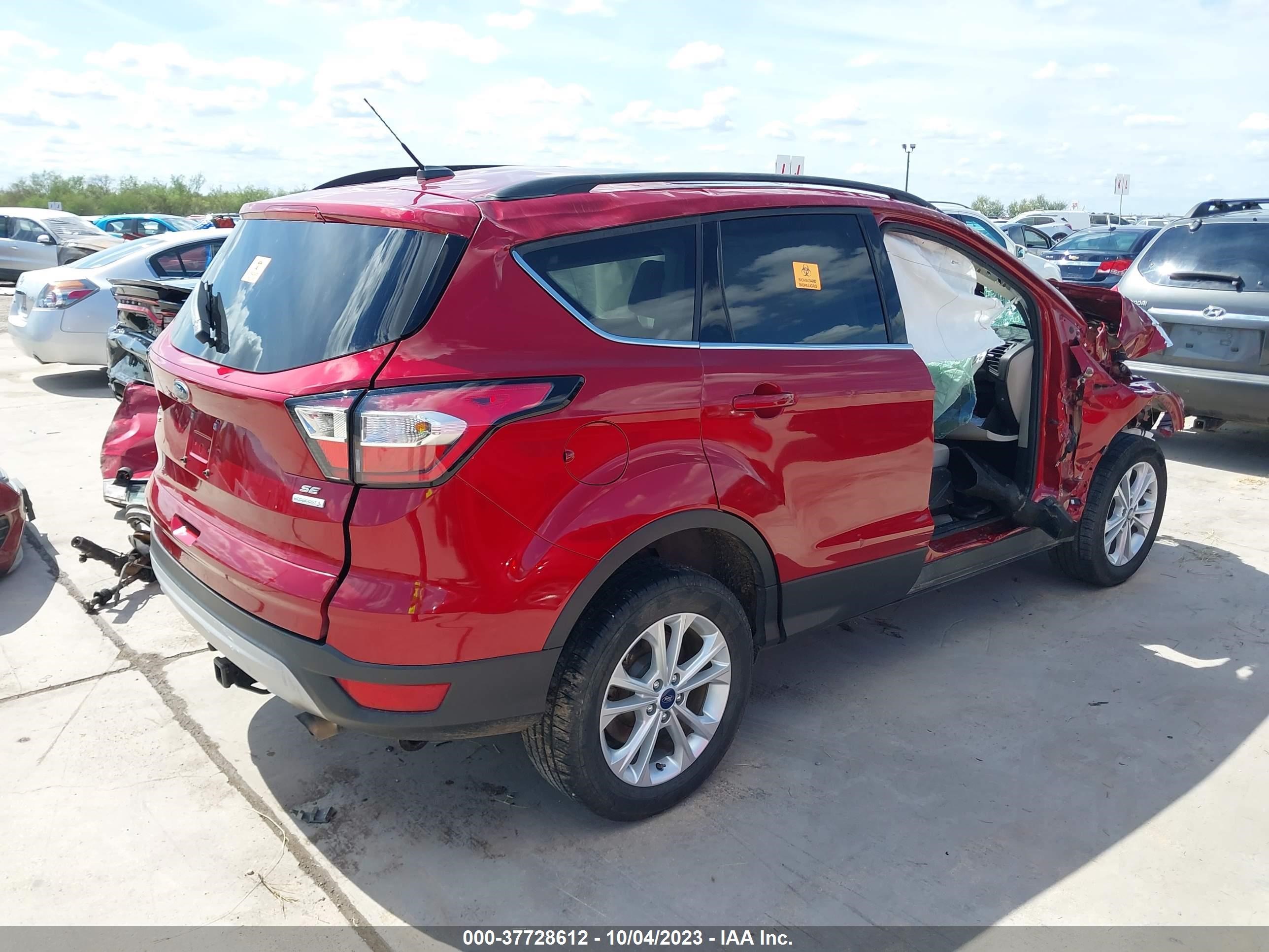 2018 Ford Escape Se vin: 1FMCU0GD7JUA54475