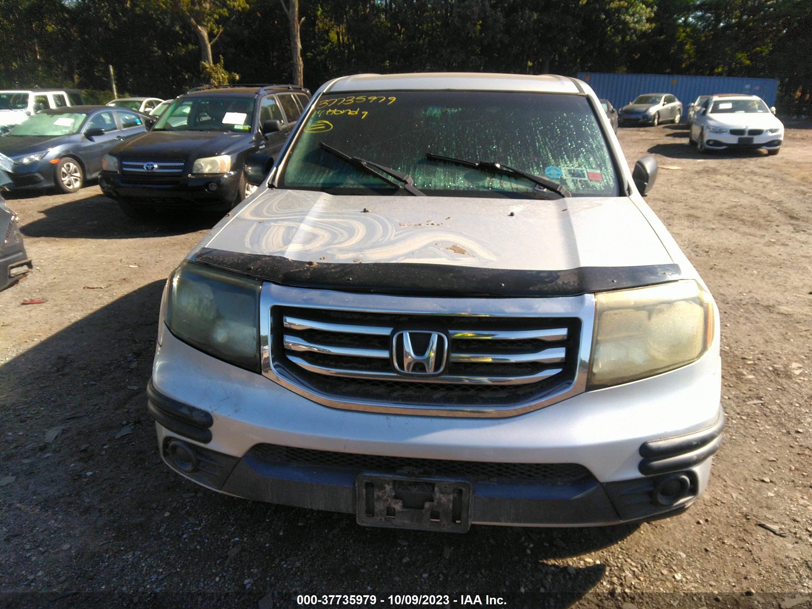 2014 Honda Pilot Lx vin: 5FNYF4H28EB001078