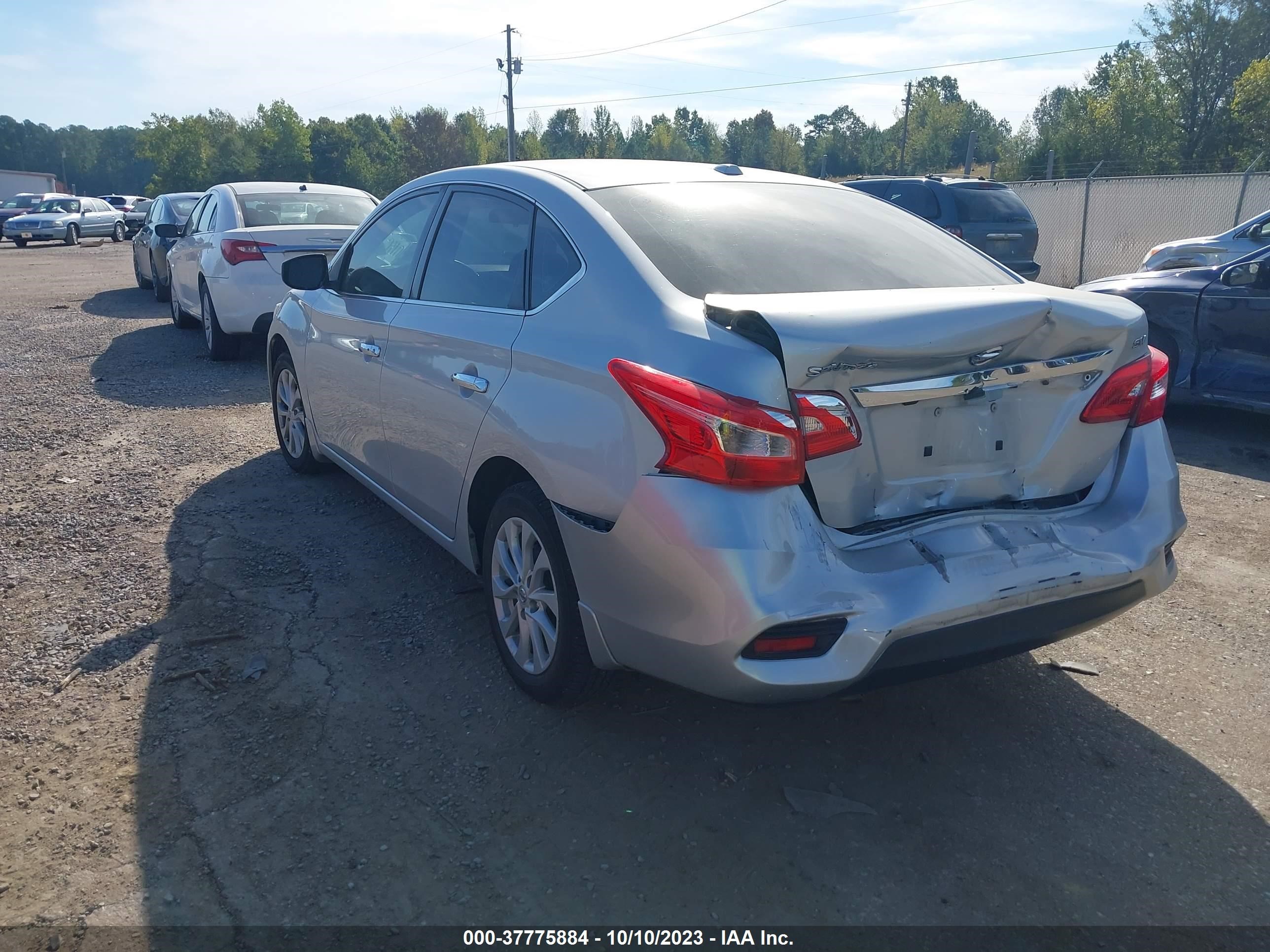 2018 Nissan Sentra Sv vin: 3N1AB7APXJL638640