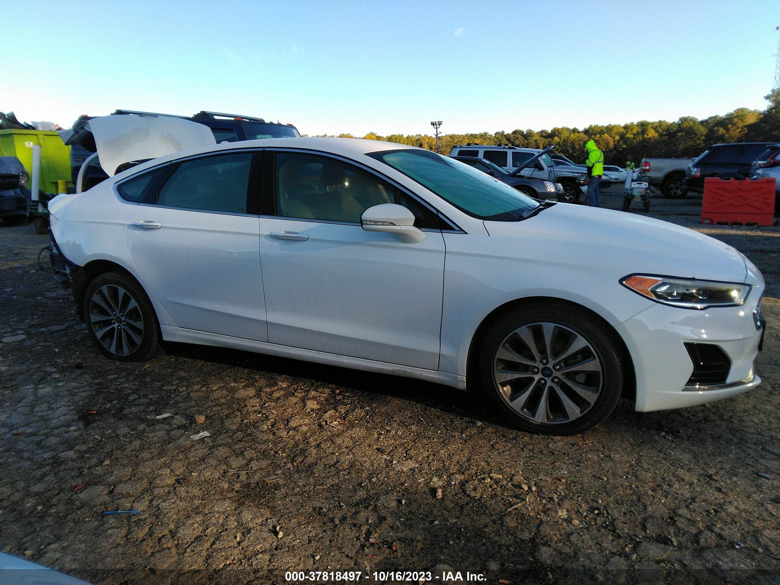 2019 Ford Fusion Sel vin: 3FA6P0E97KR134008